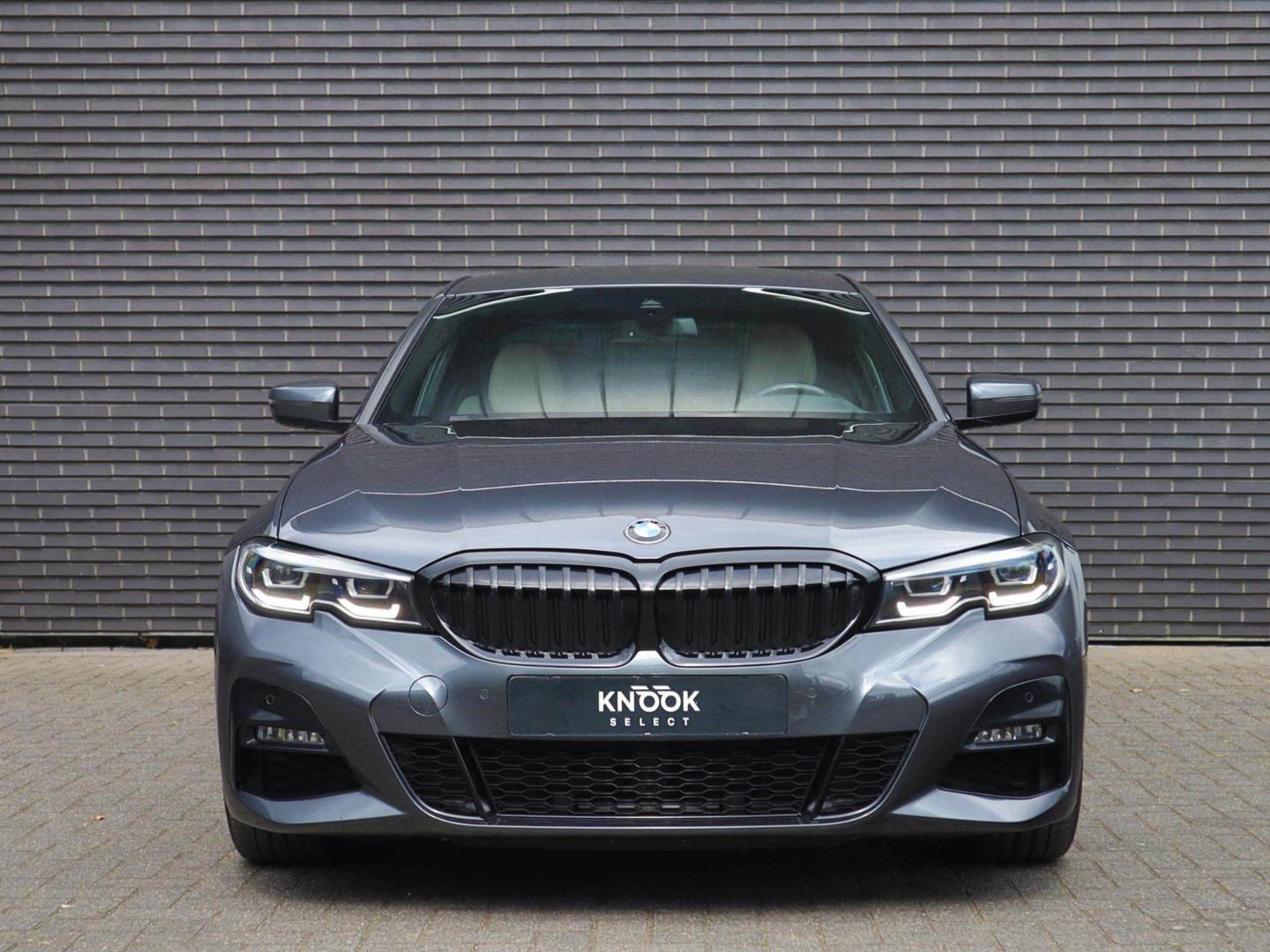 BMW BMW