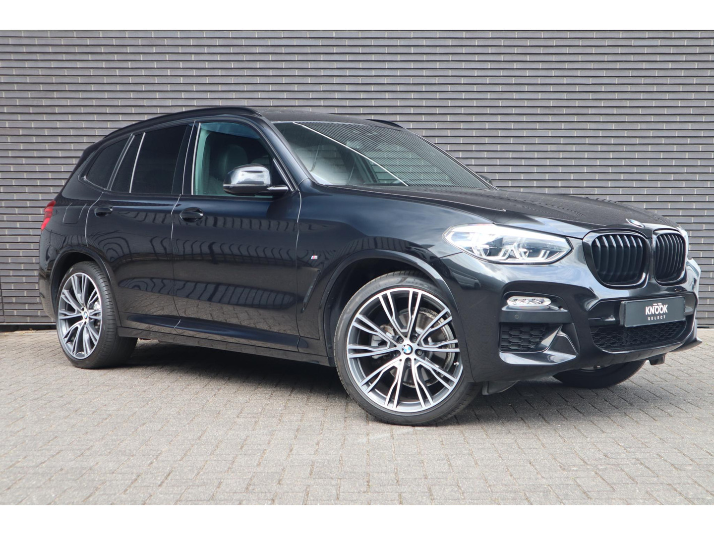 BMW BMW