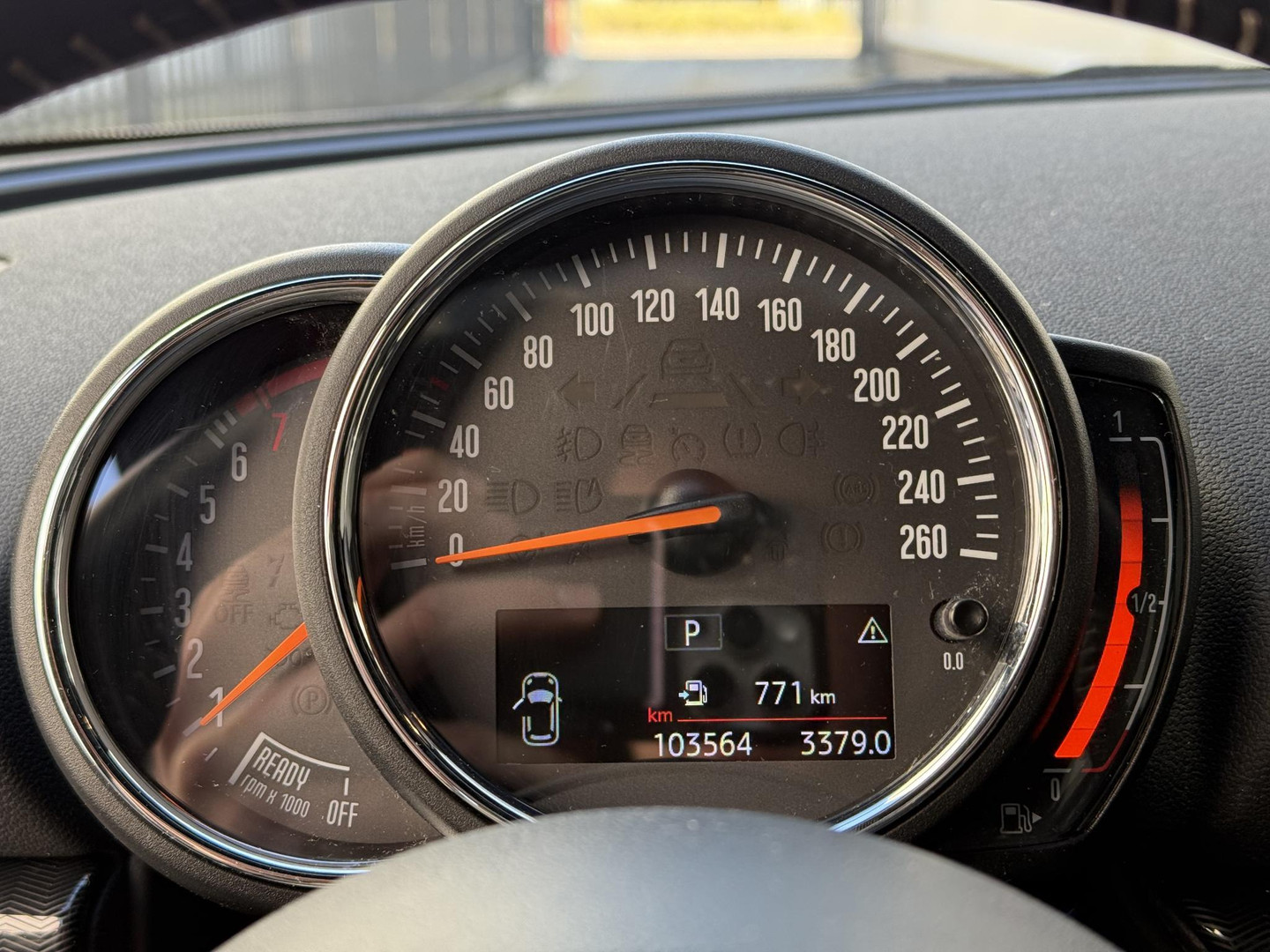 MINI MINI