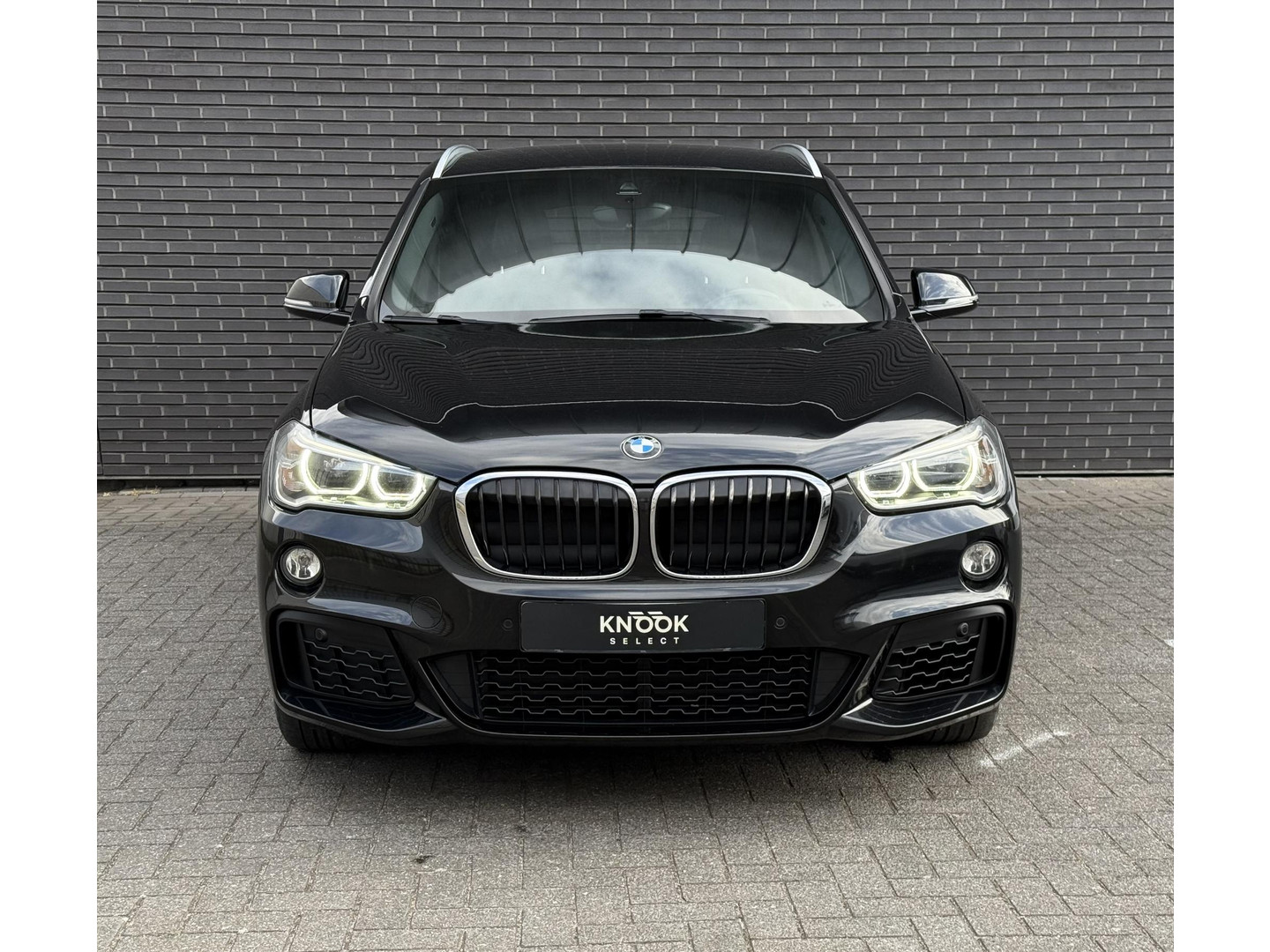 BMW BMW