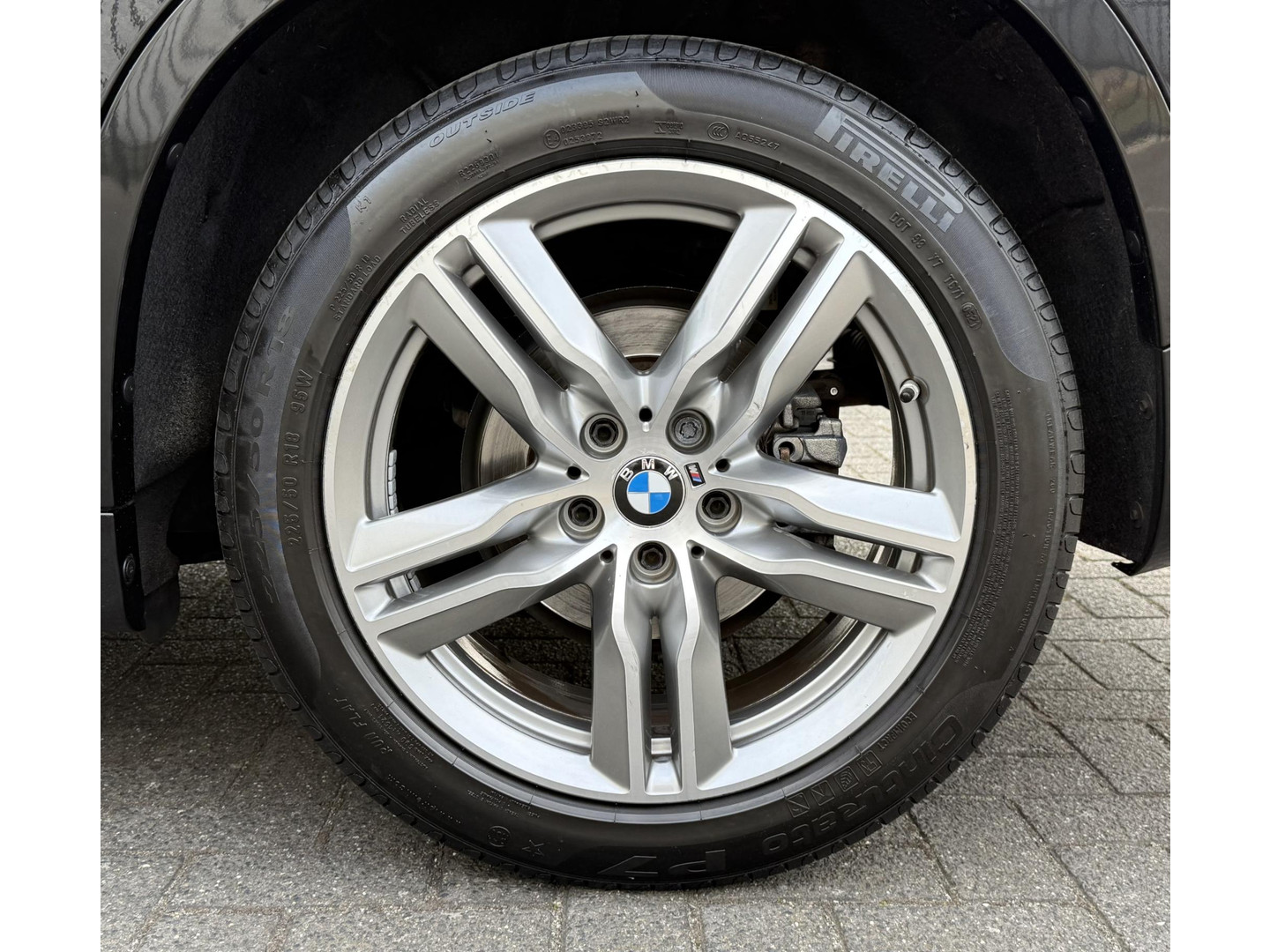 BMW BMW
