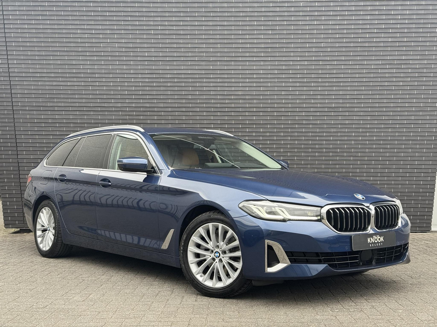 BMW BMW