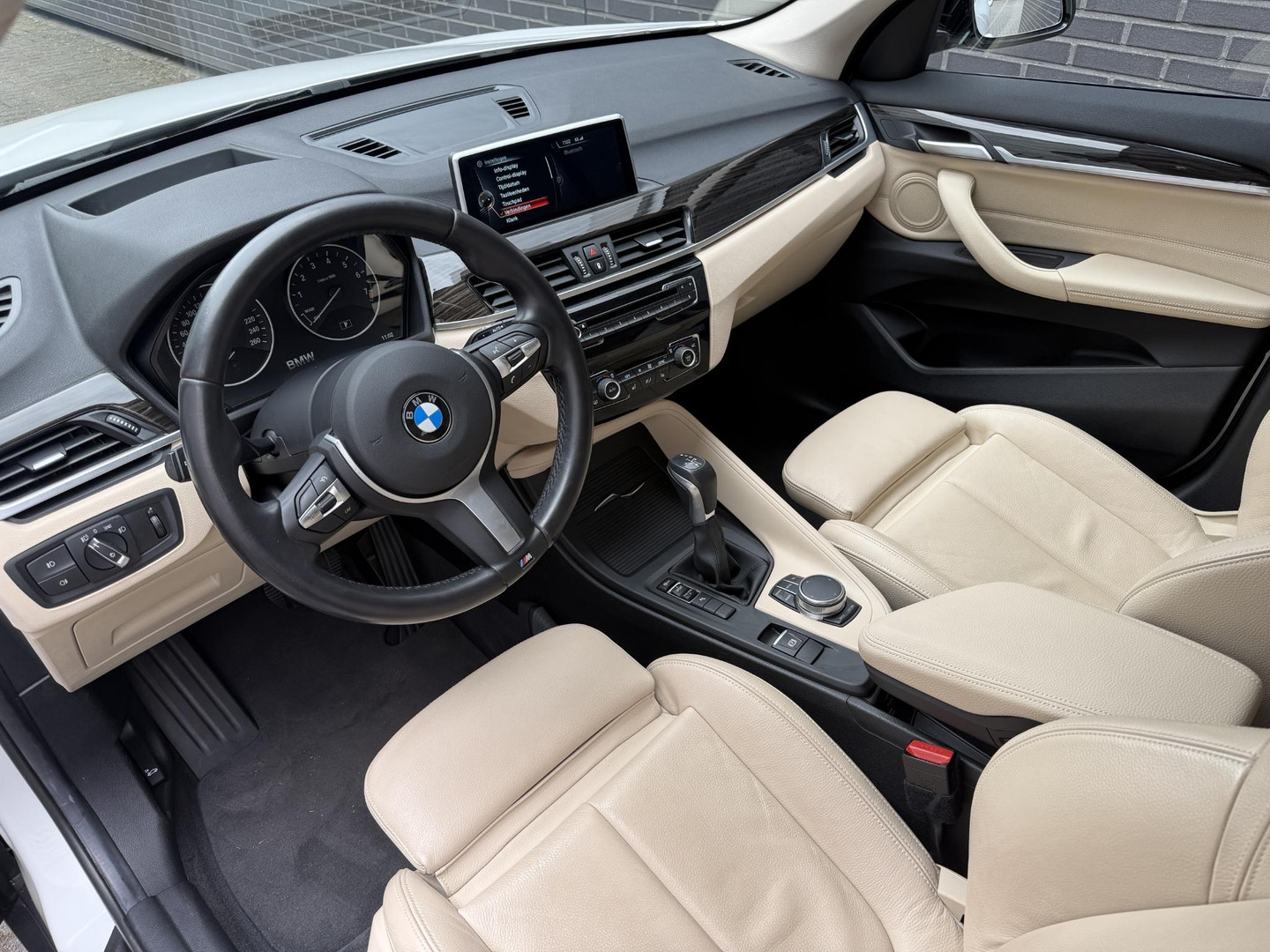 BMW BMW