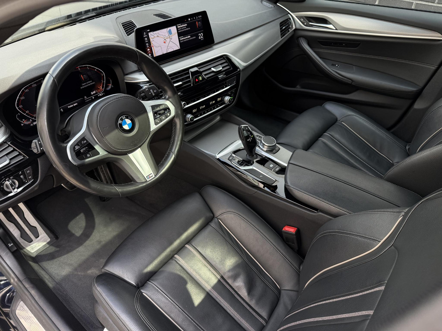 BMW BMW