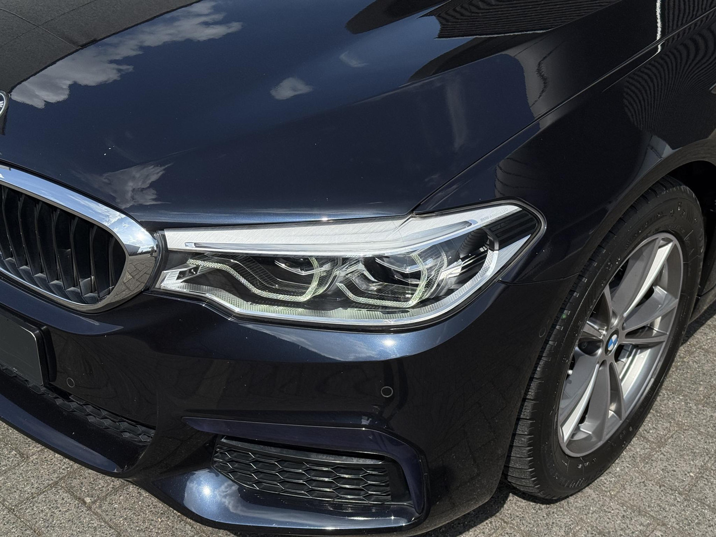 BMW BMW