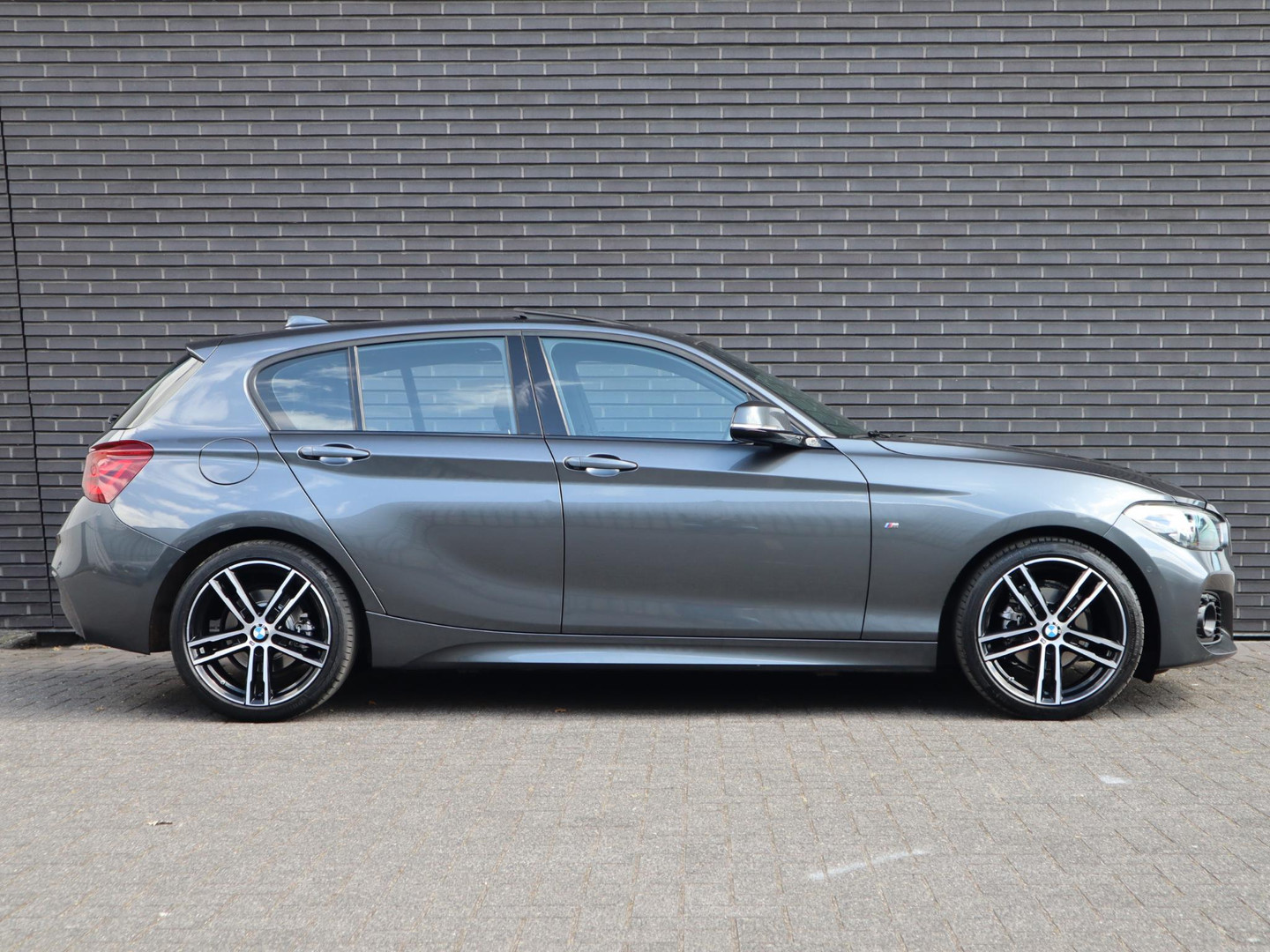 BMW BMW