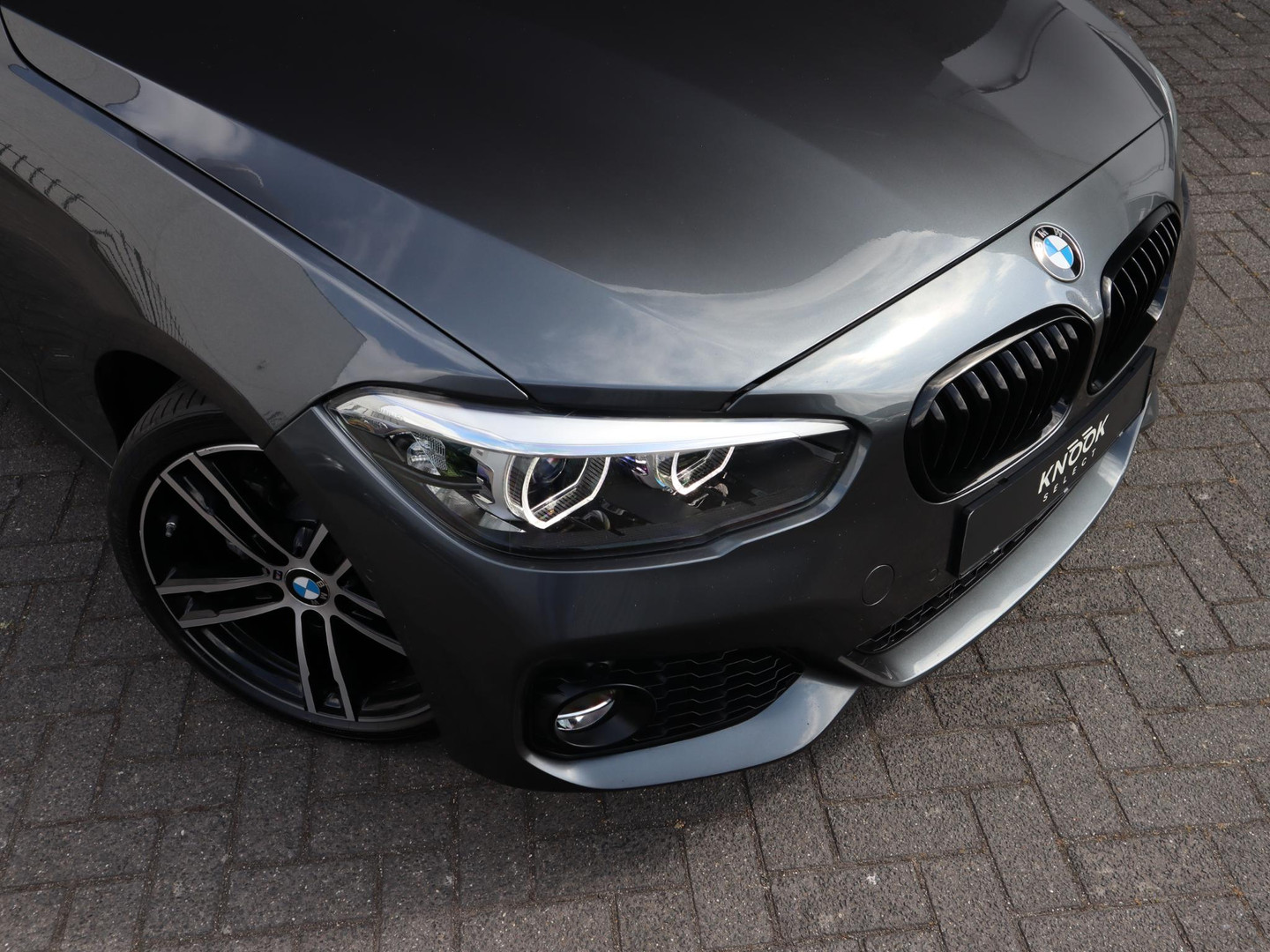 BMW BMW