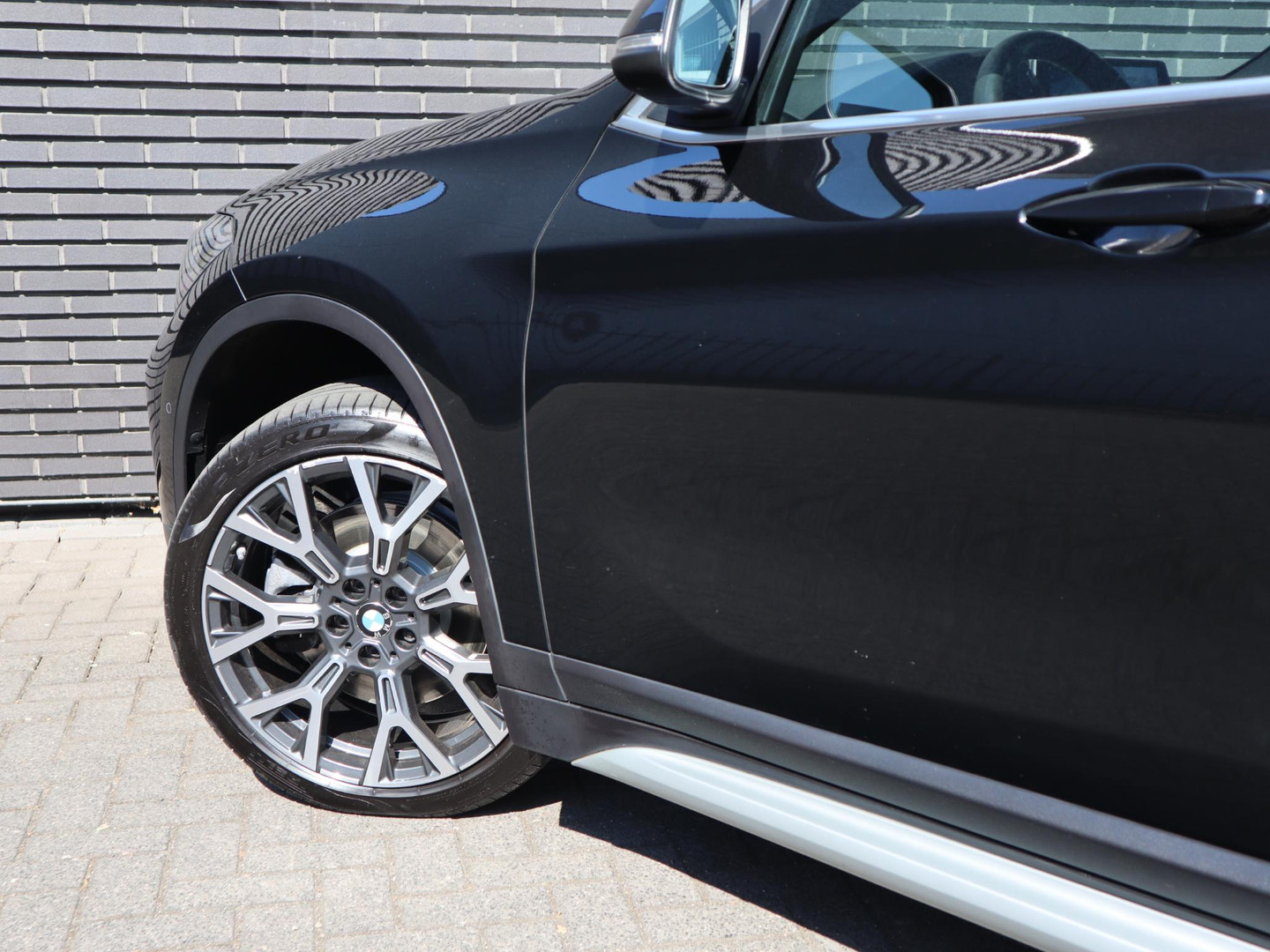 BMW BMW
