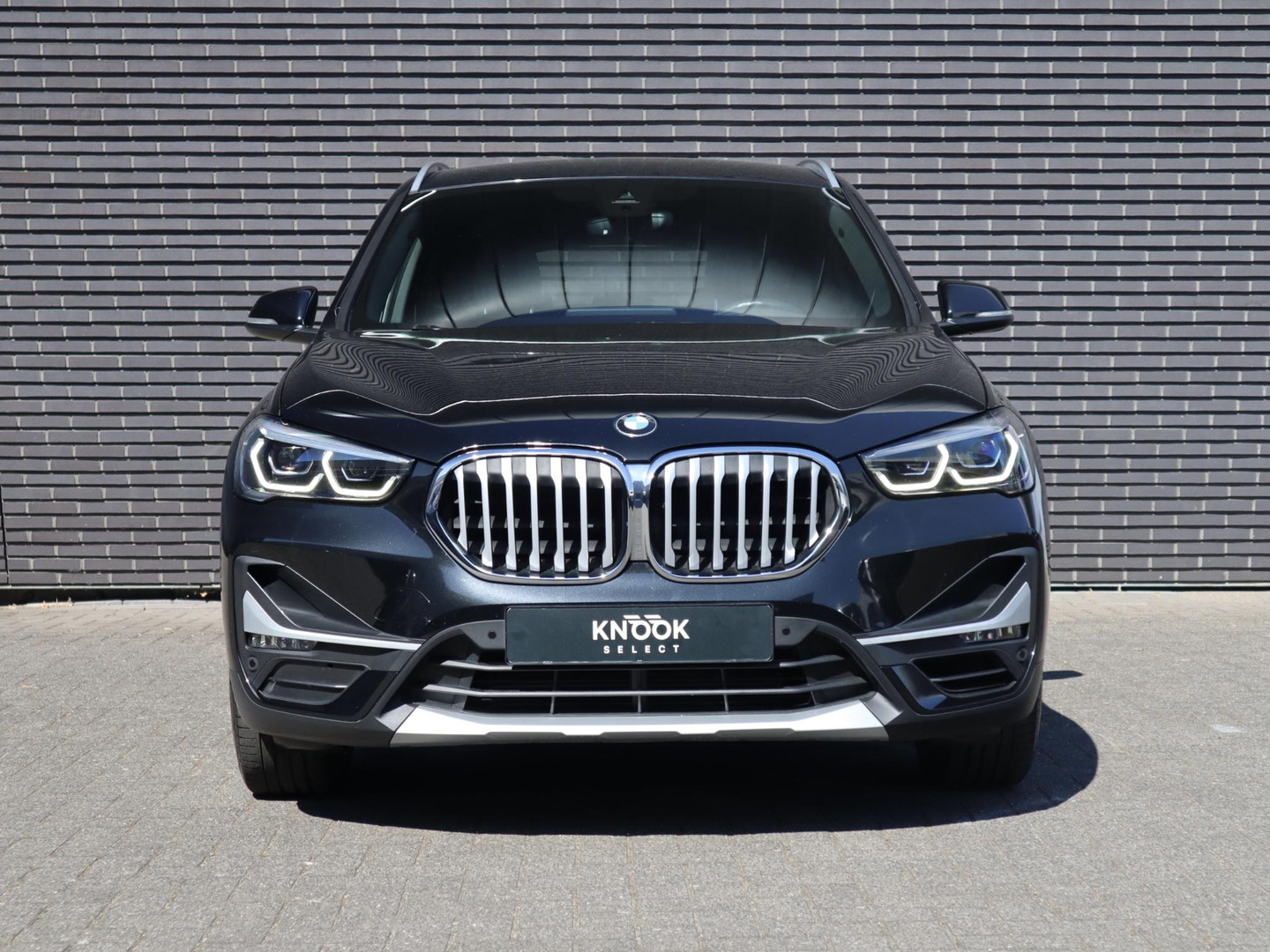 BMW BMW