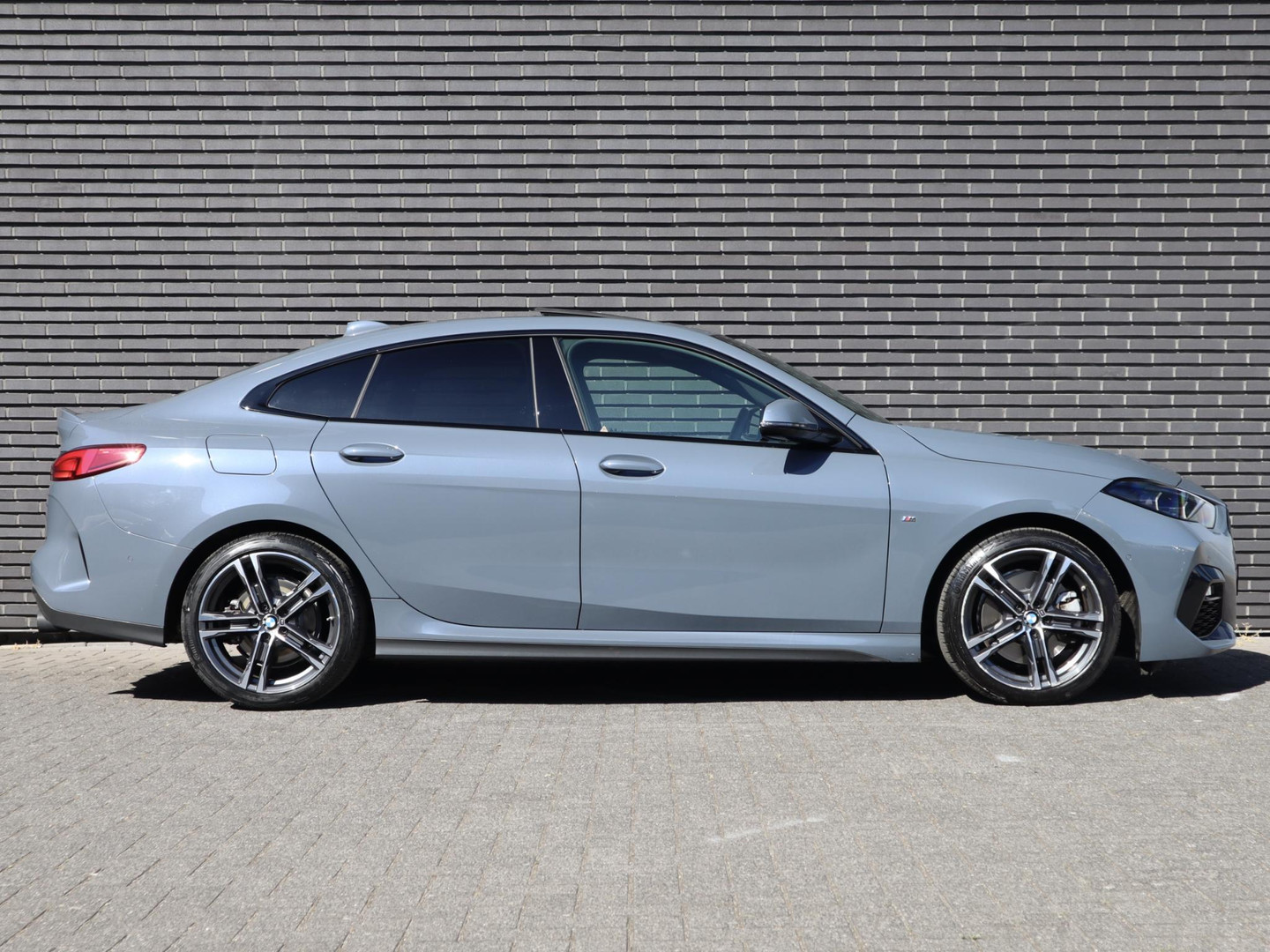 BMW BMW