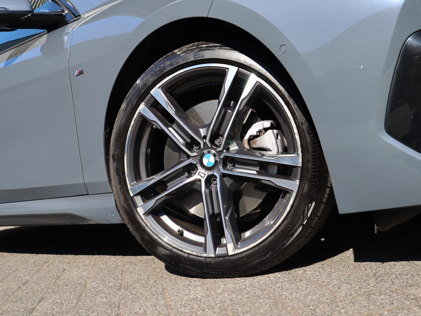 BMW BMW