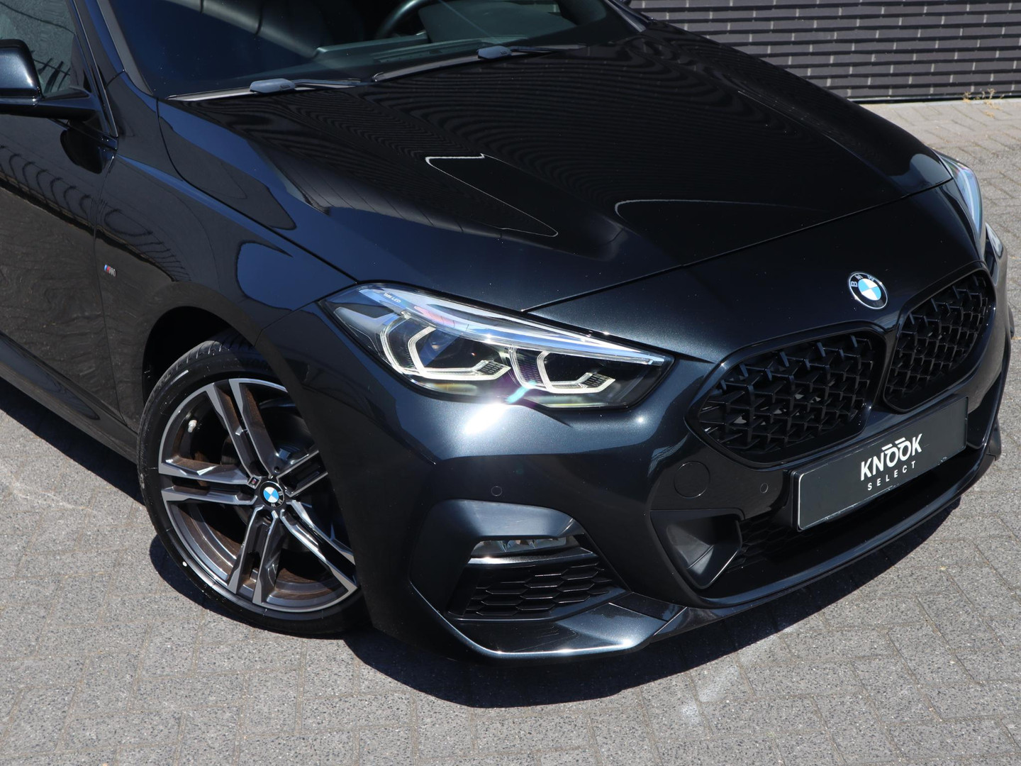 BMW