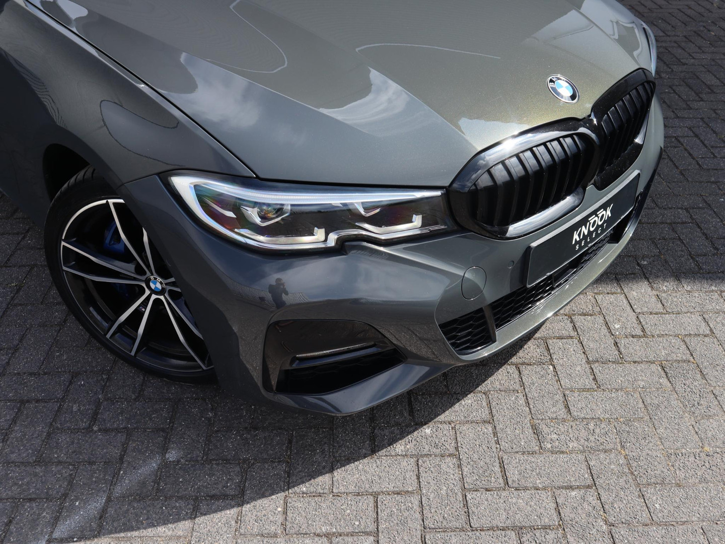 BMW BMW