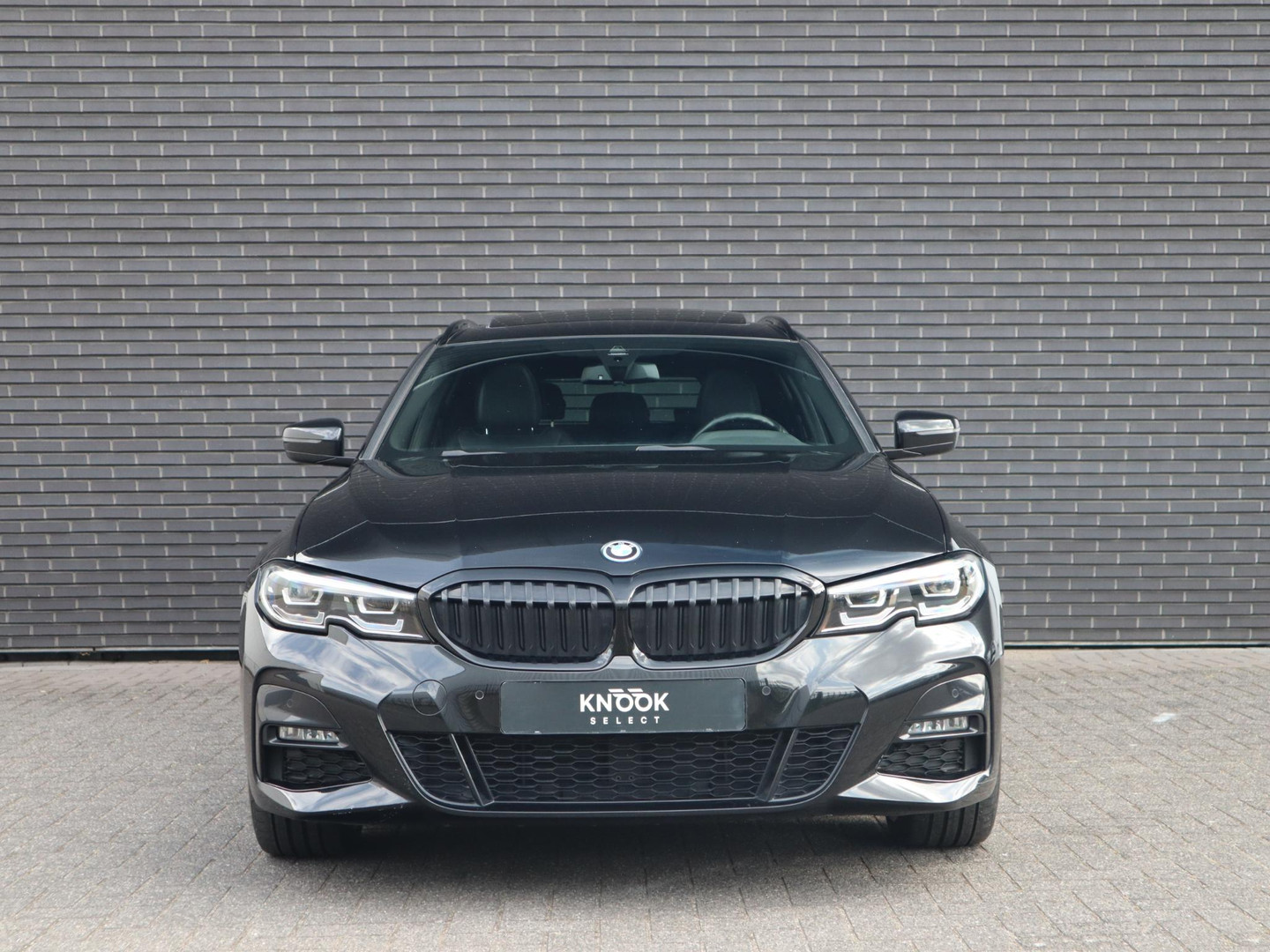 BMW BMW