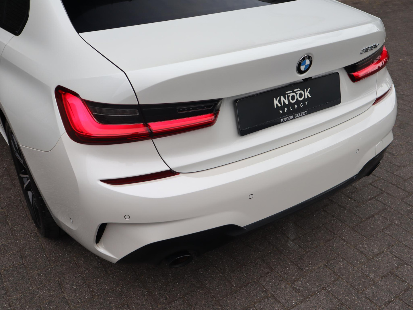 BMW BMW