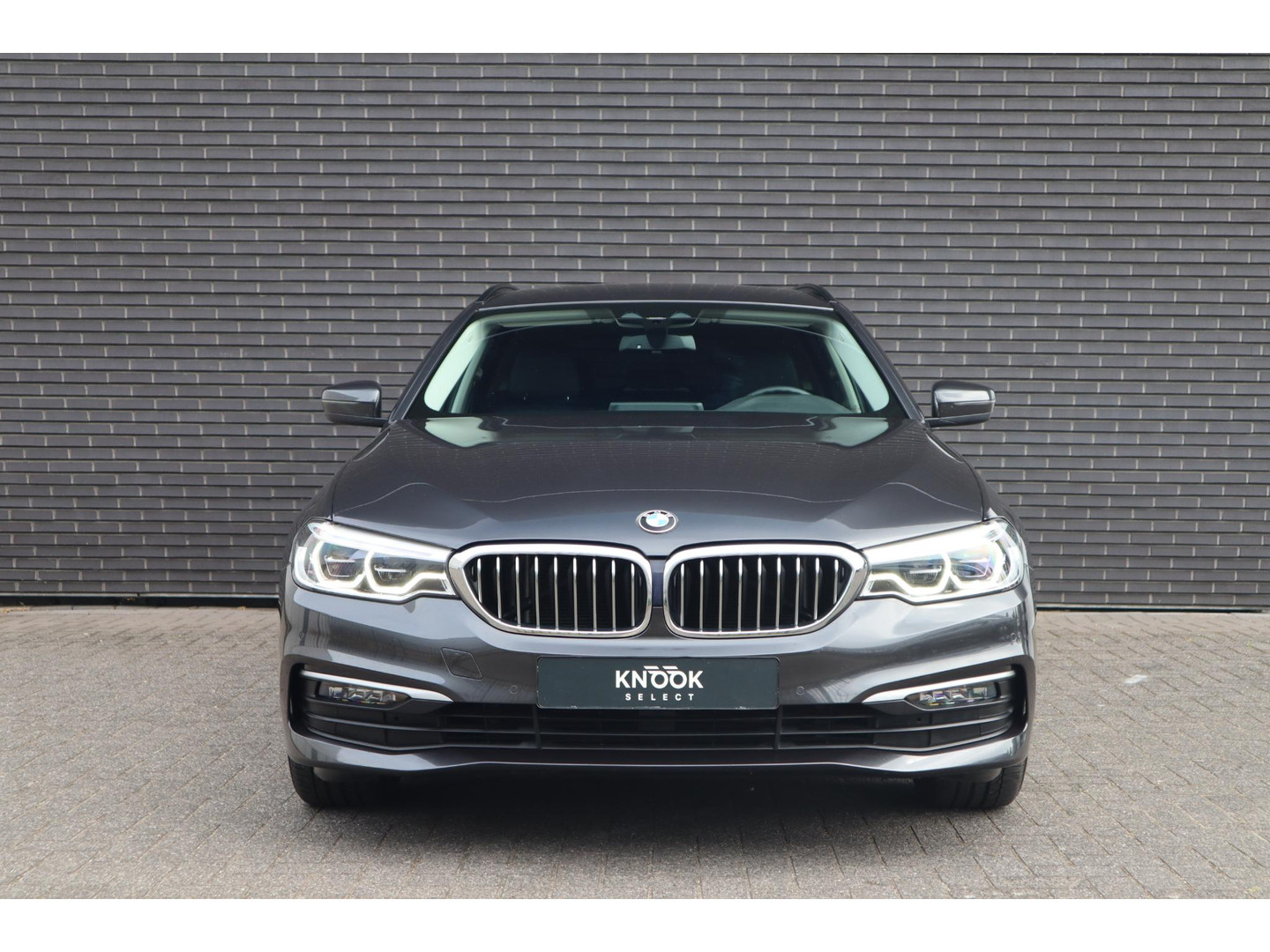 BMW BMW
