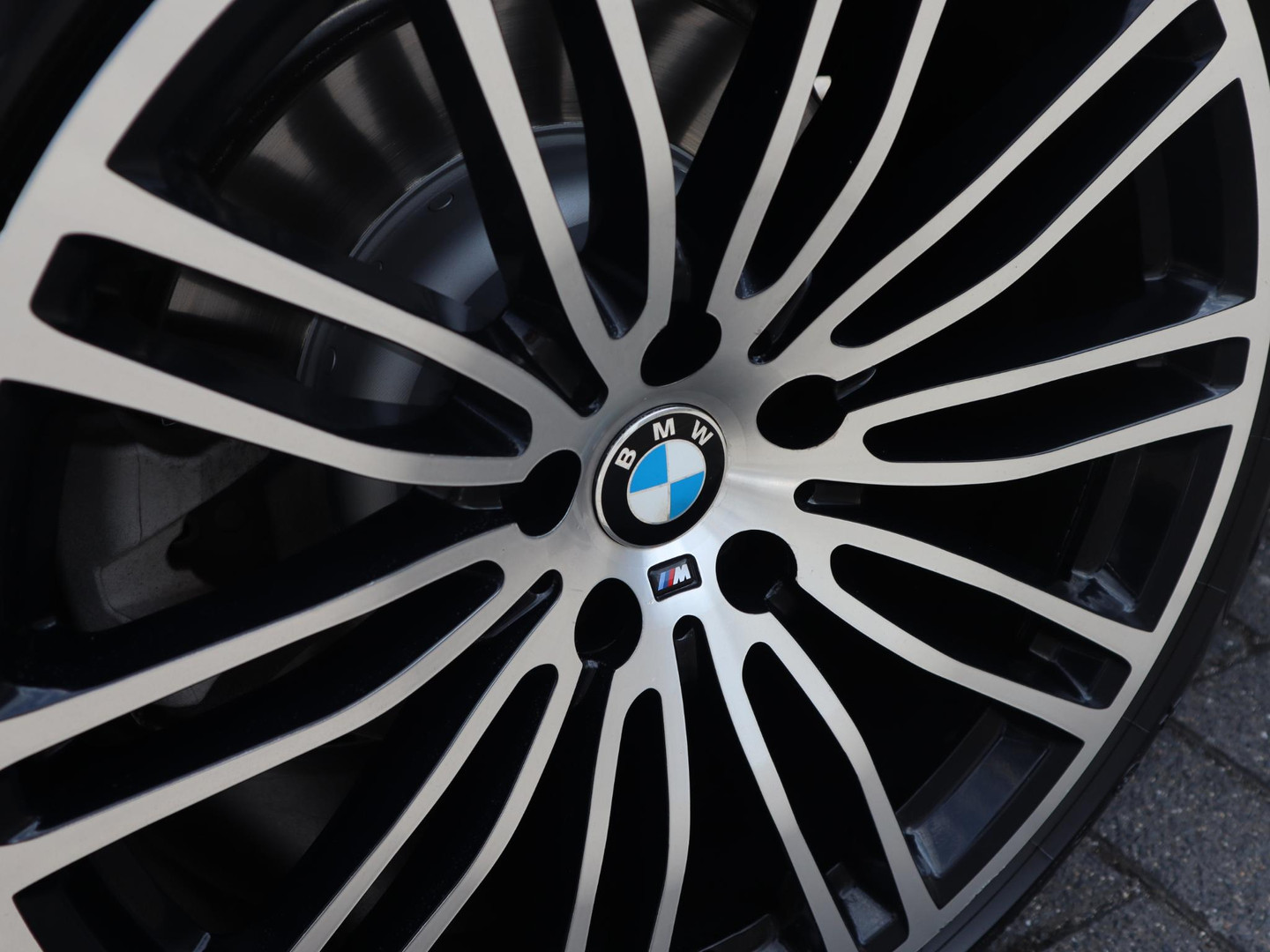 BMW BMW