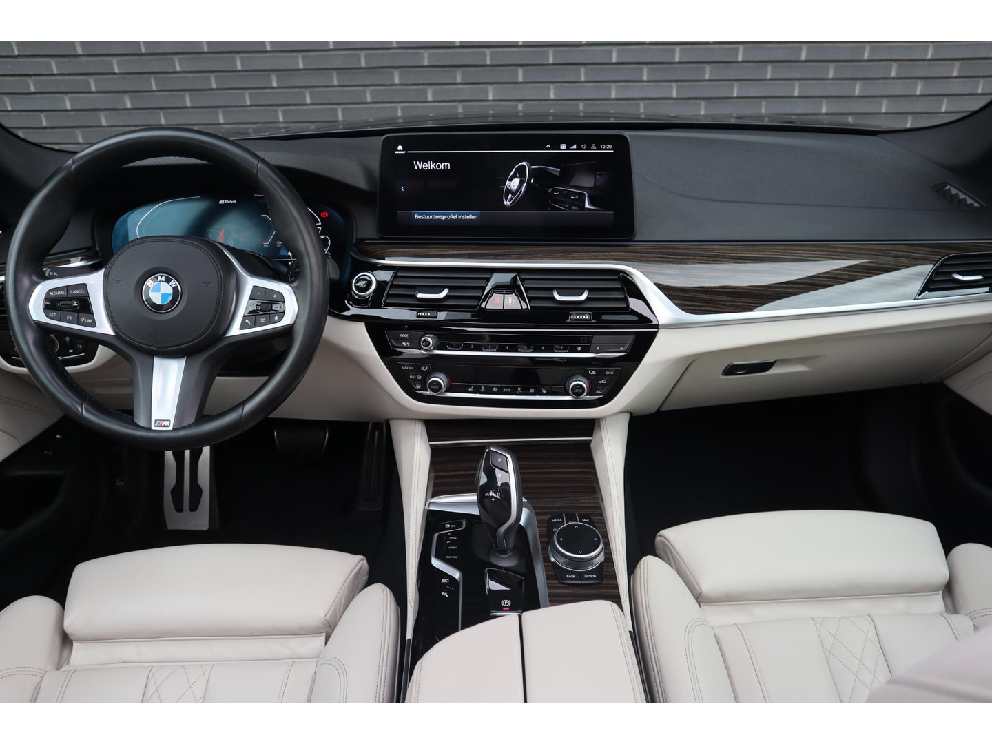 BMW BMW