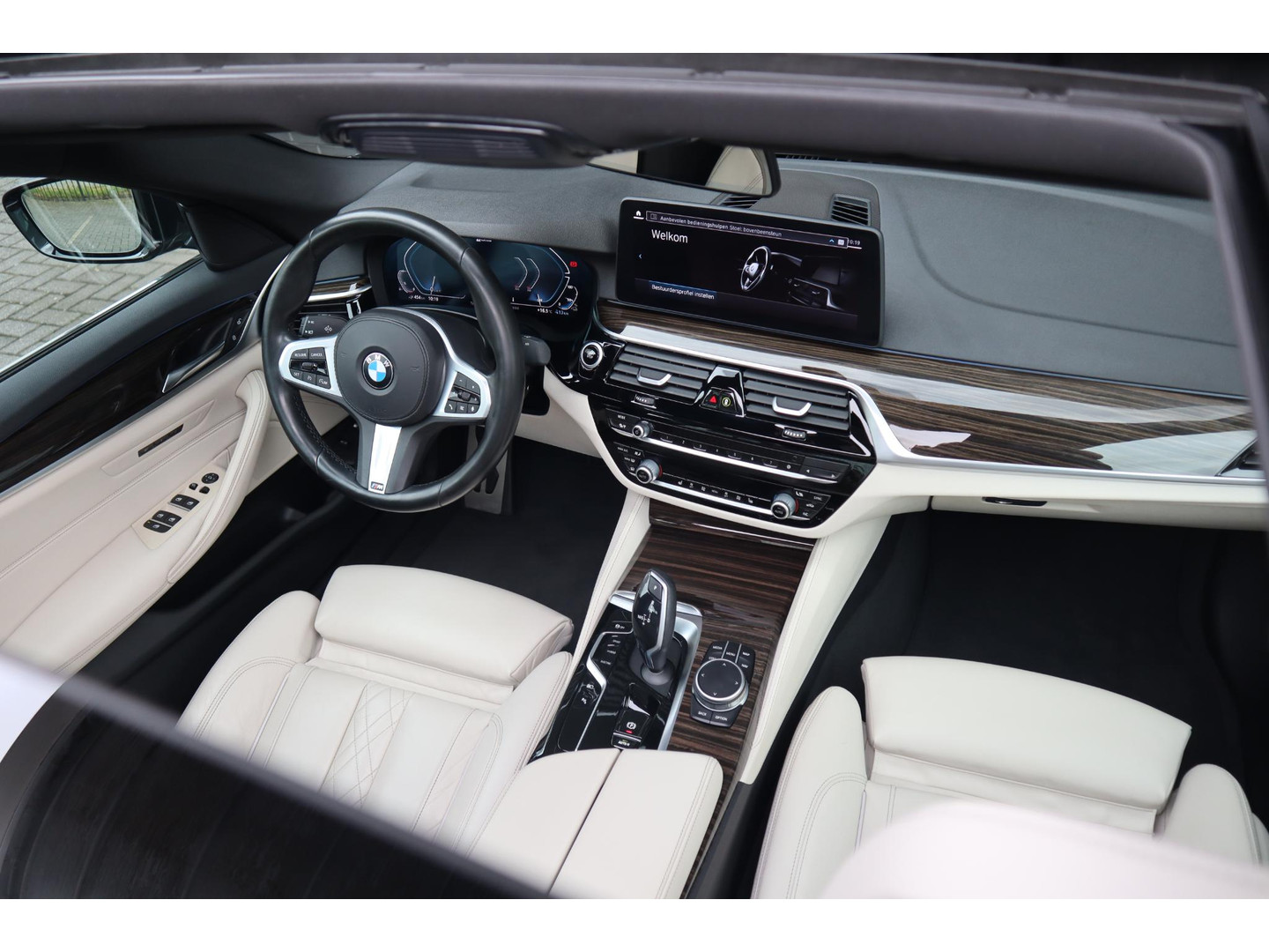 BMW BMW