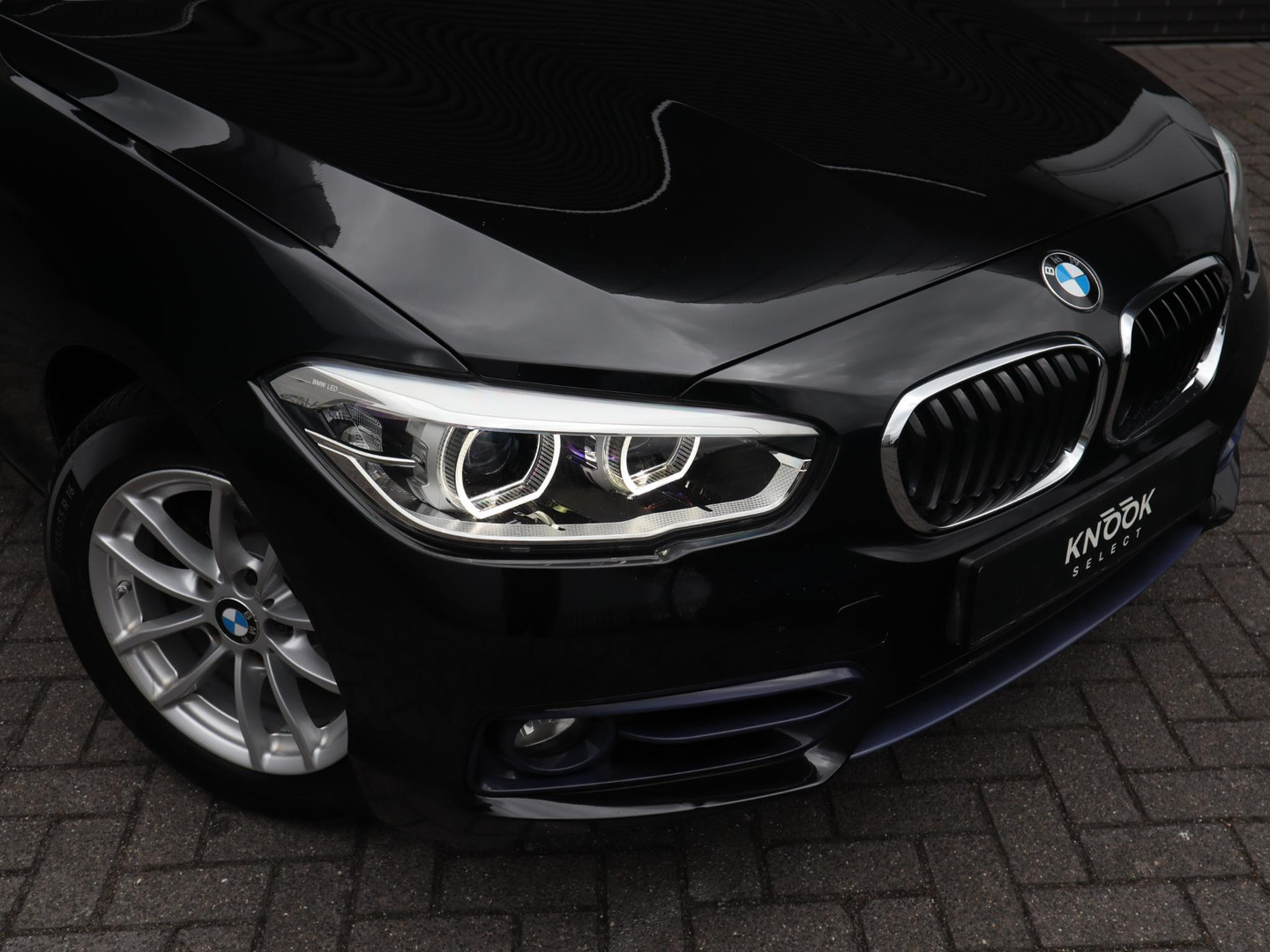 BMW BMW