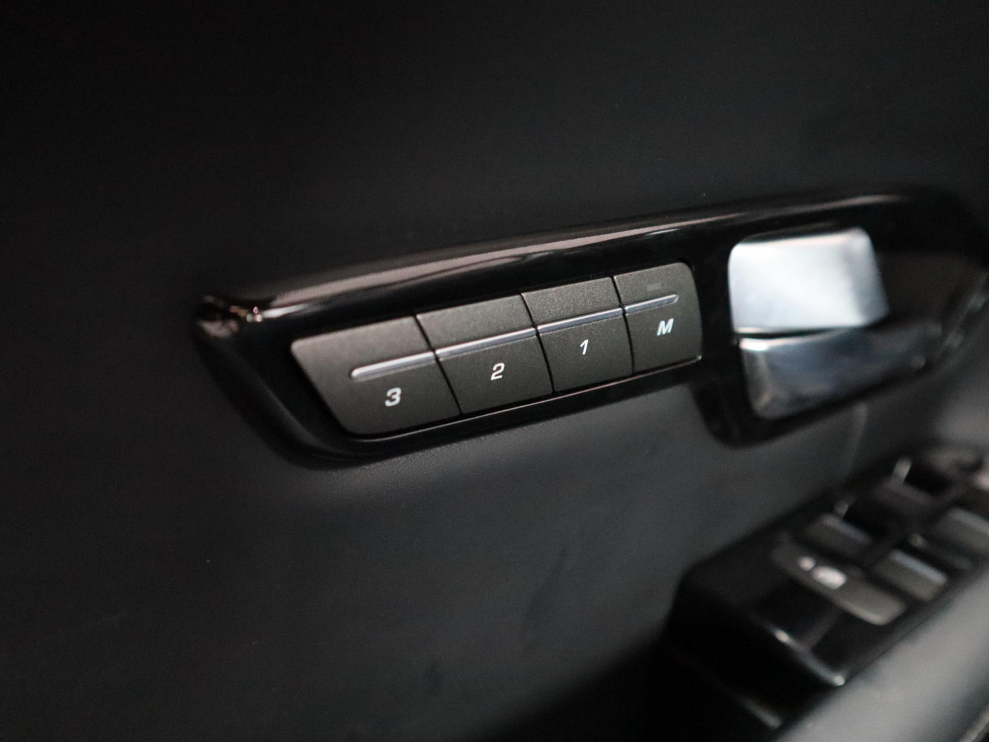 Land Rover Land Rover