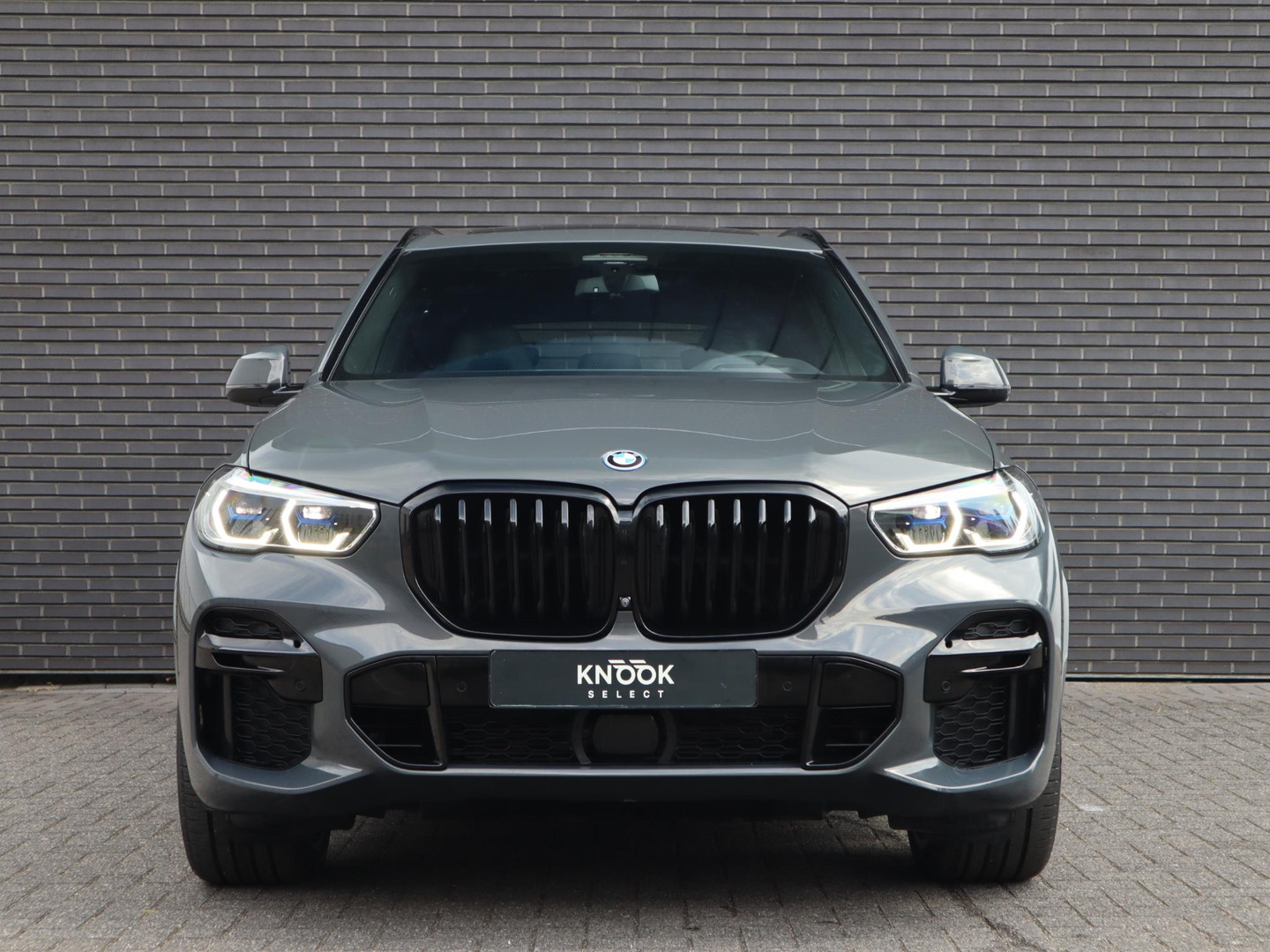 BMW BMW