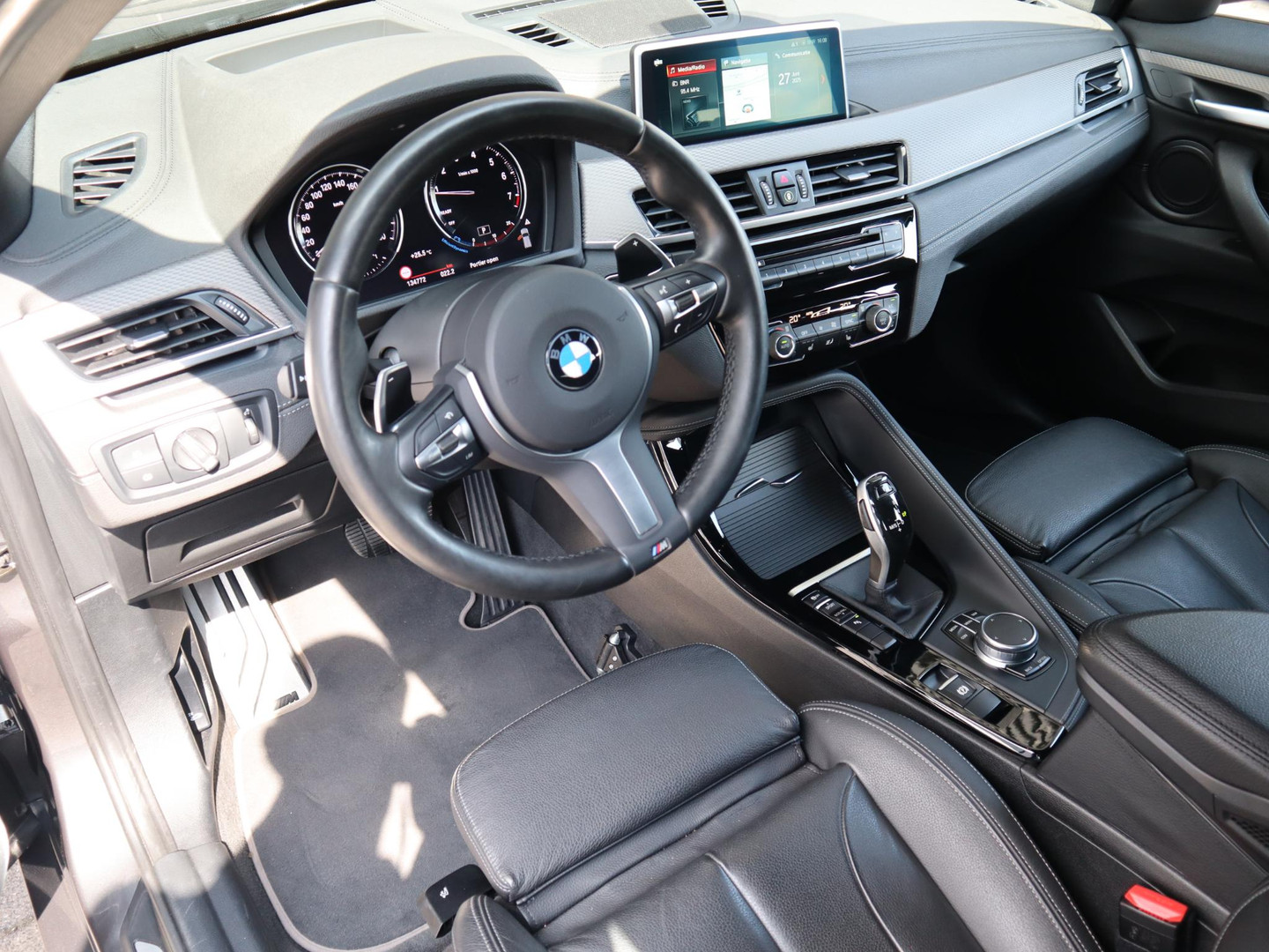 BMW BMW