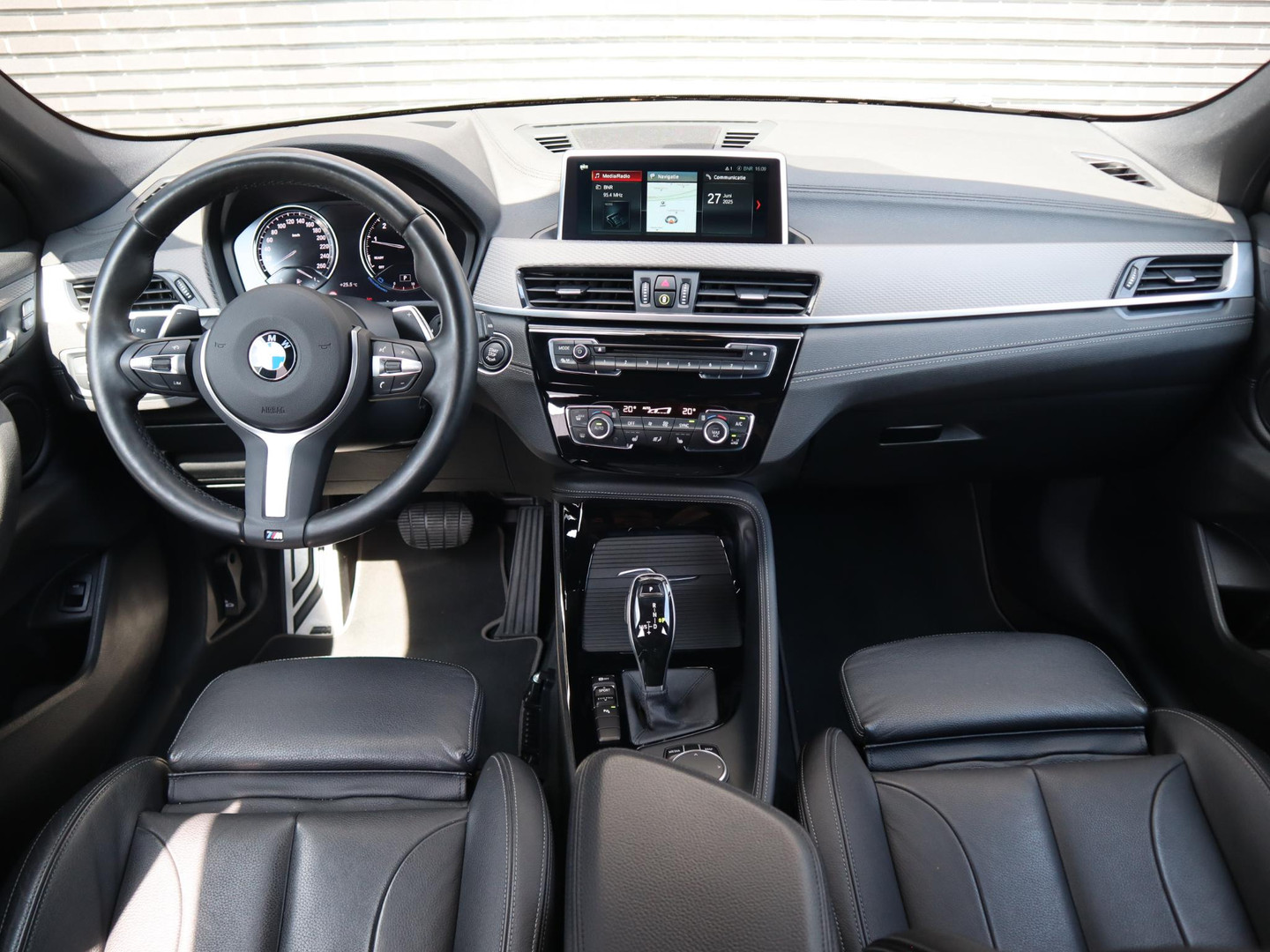 BMW BMW