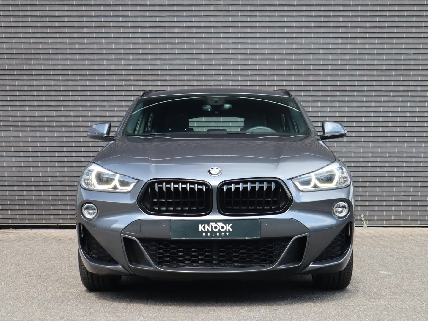 BMW BMW