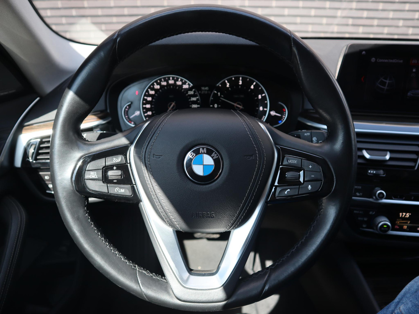 BMW BMW