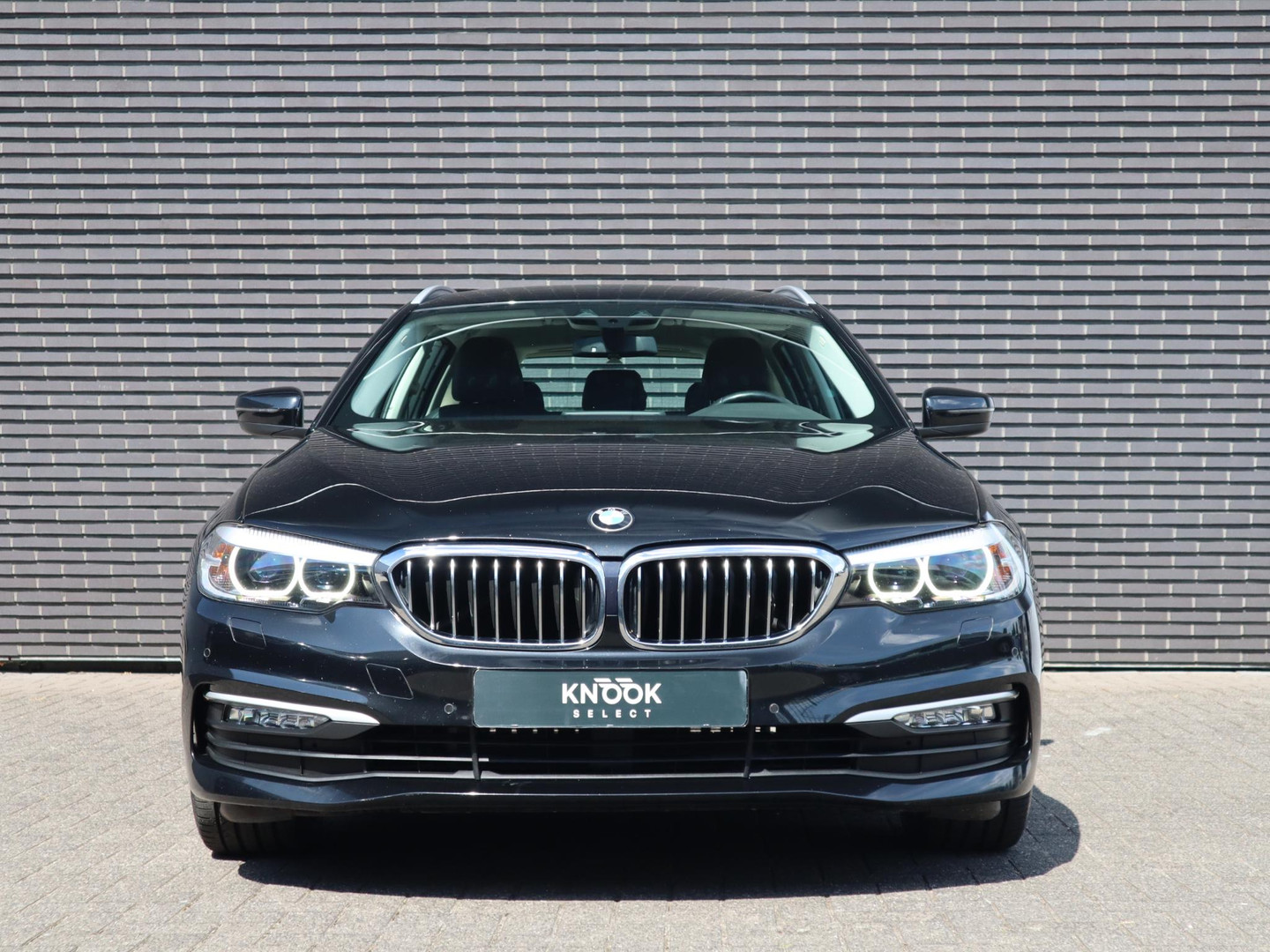 BMW BMW