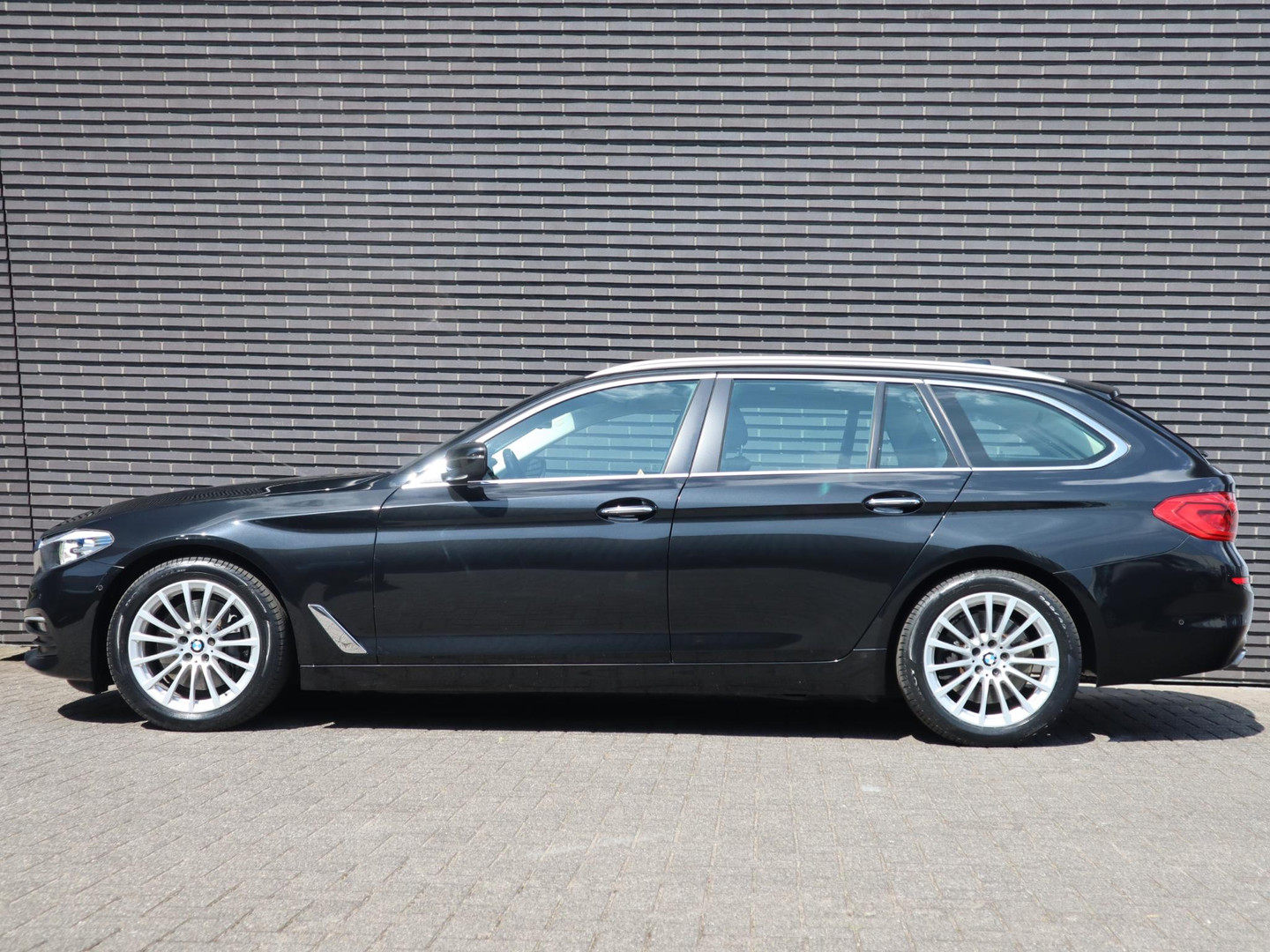 BMW BMW