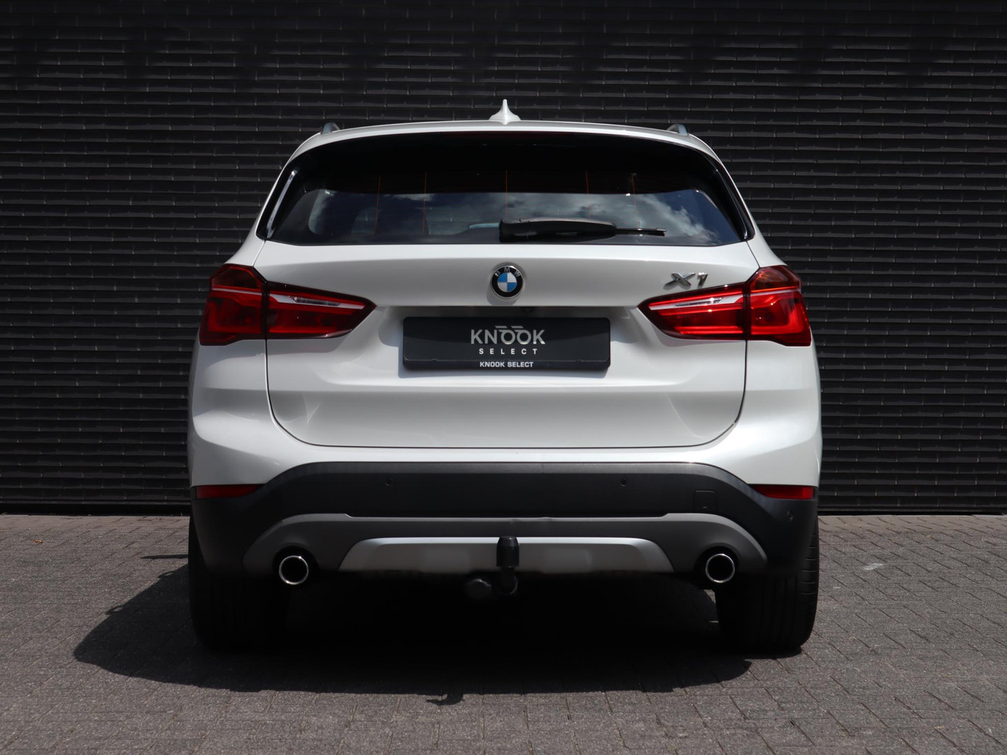 BMW BMW