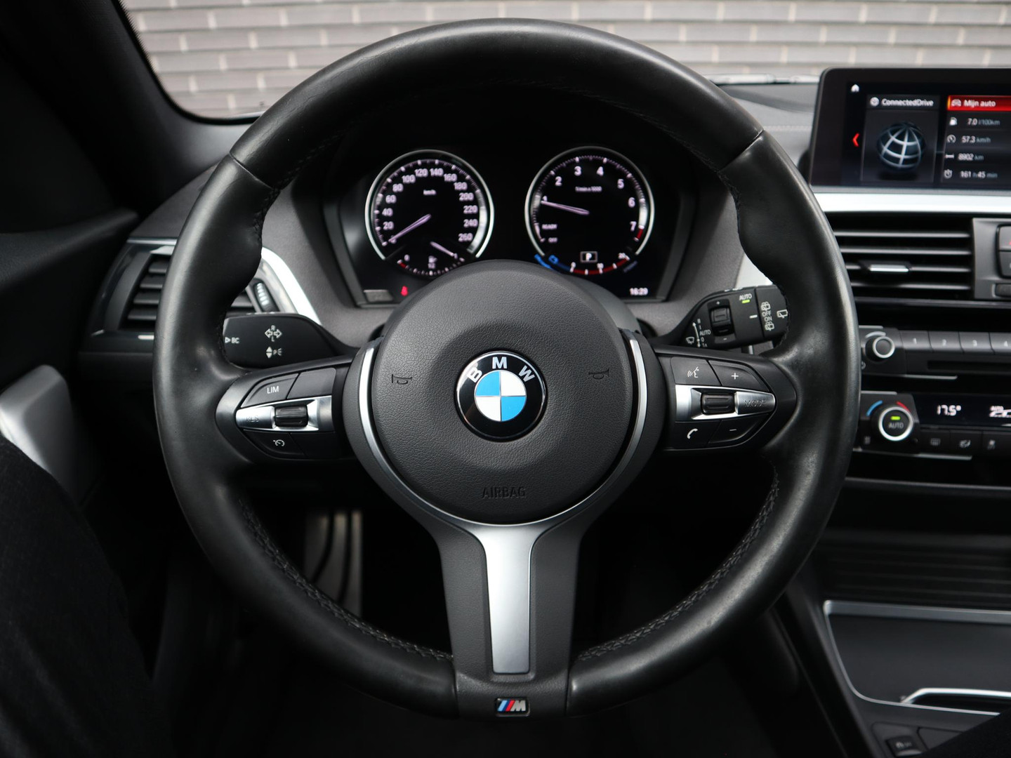 BMW BMW