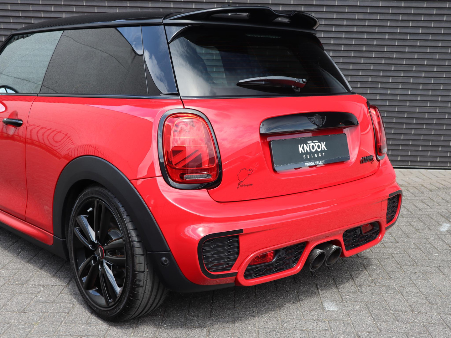 MINI MINI