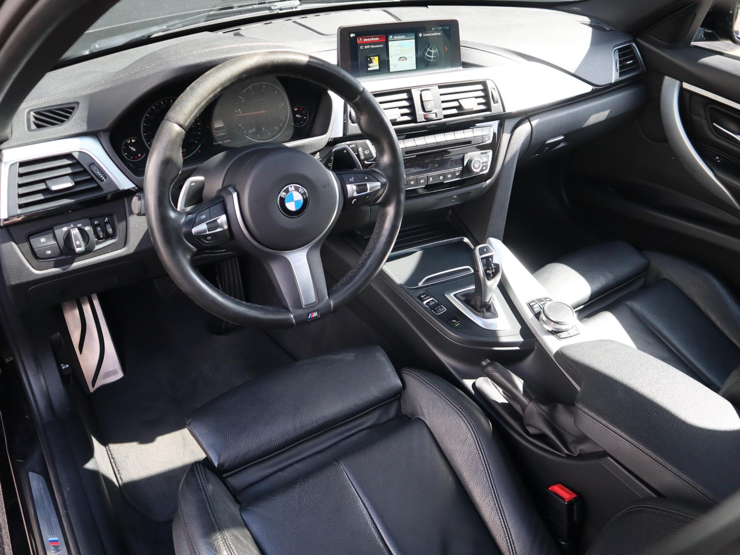 BMW BMW