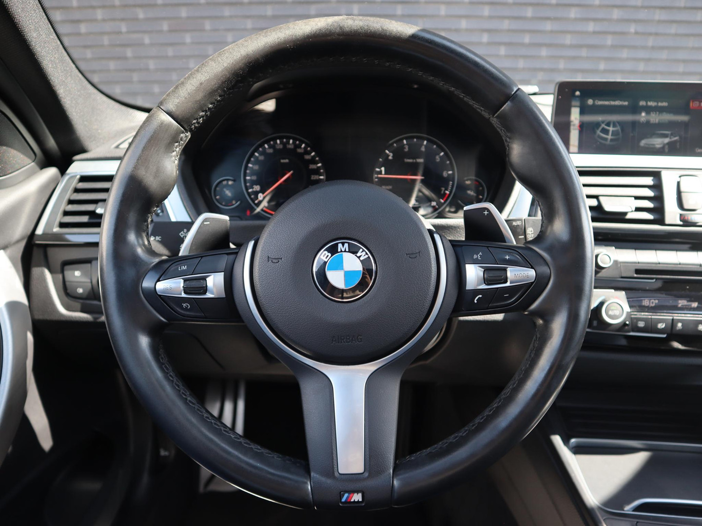 BMW BMW