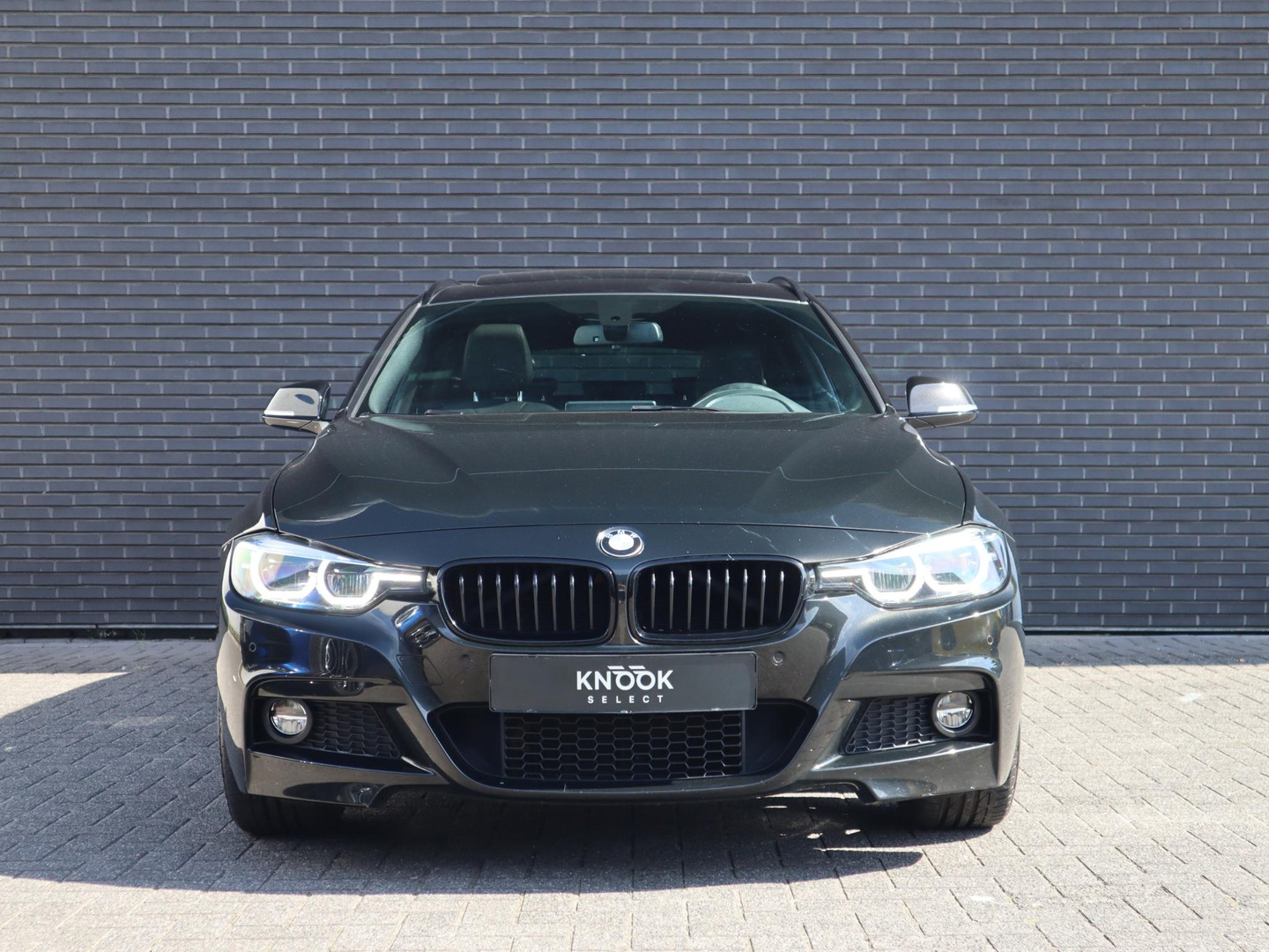 BMW BMW