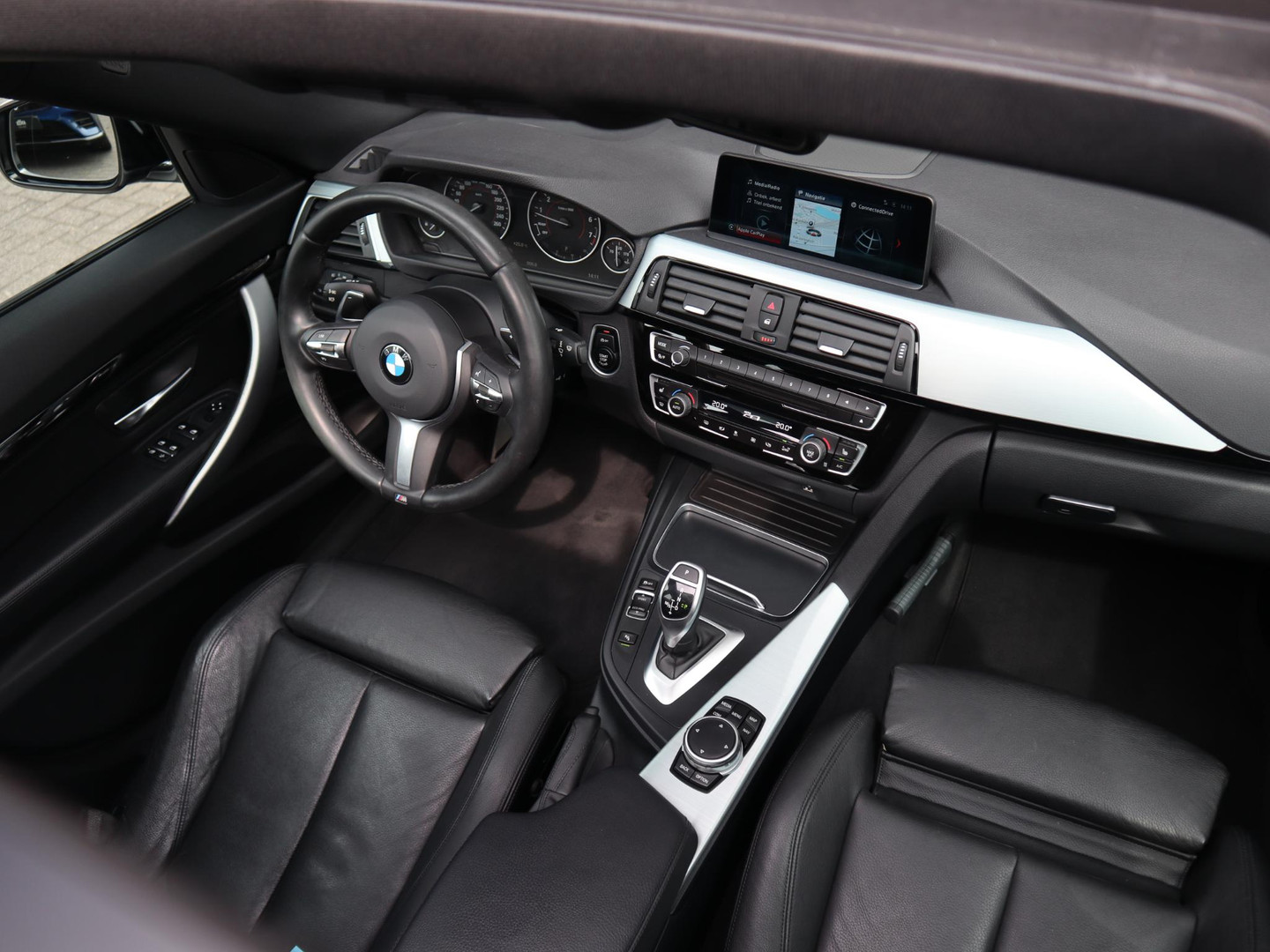 BMW BMW