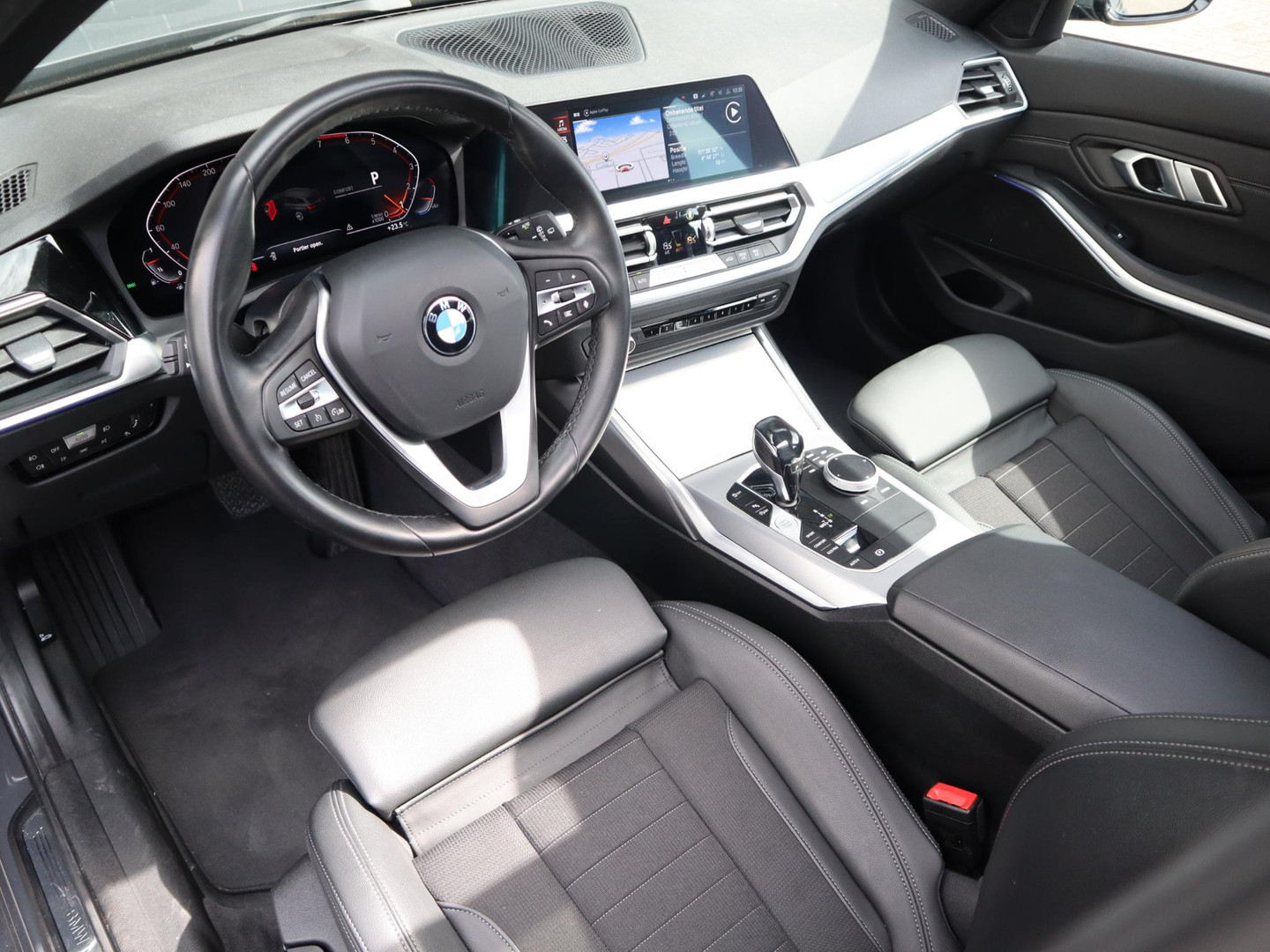 BMW BMW