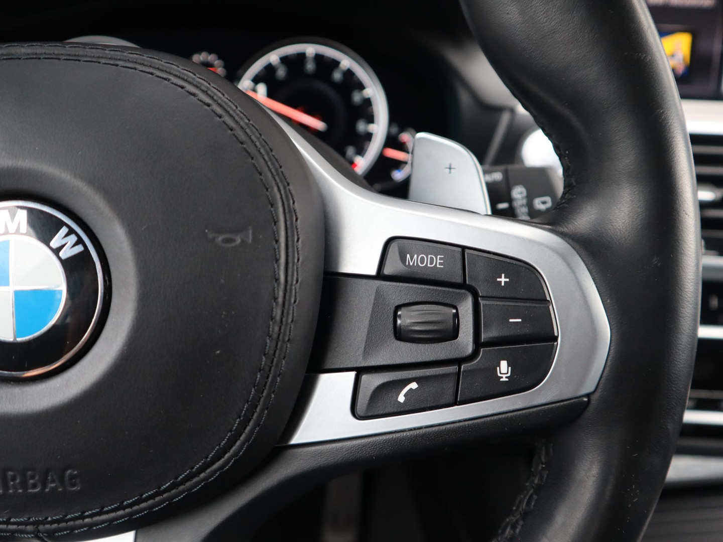 BMW BMW
