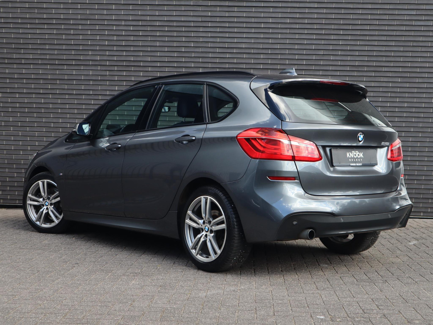 BMW BMW