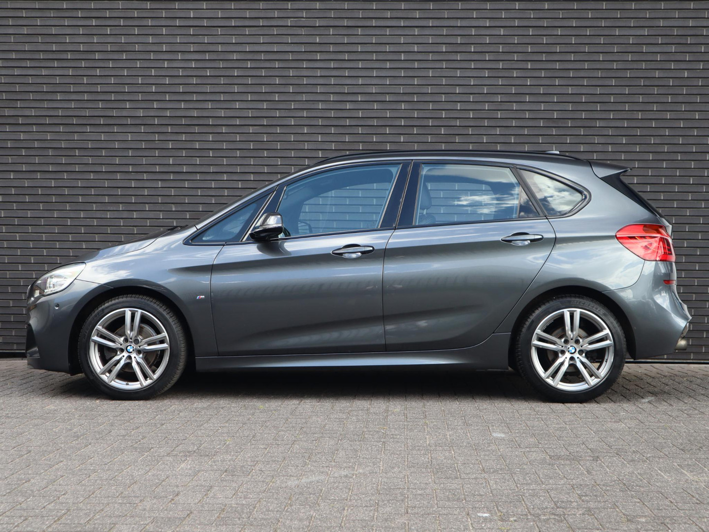 BMW BMW