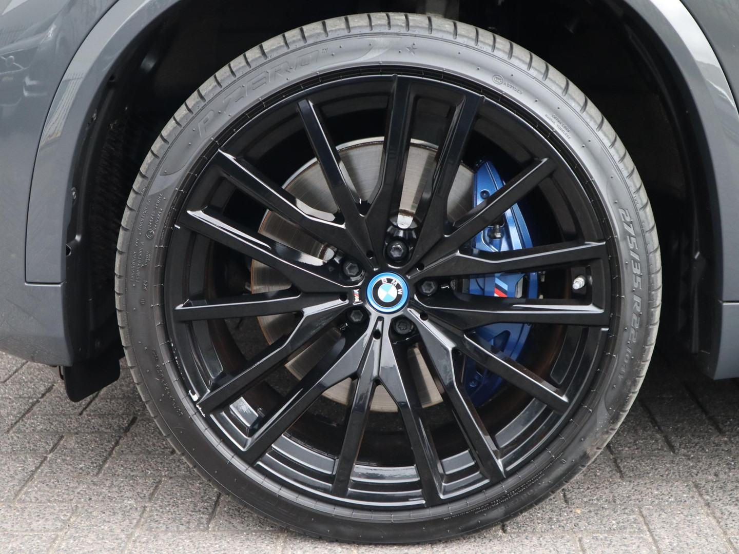 BMW BMW