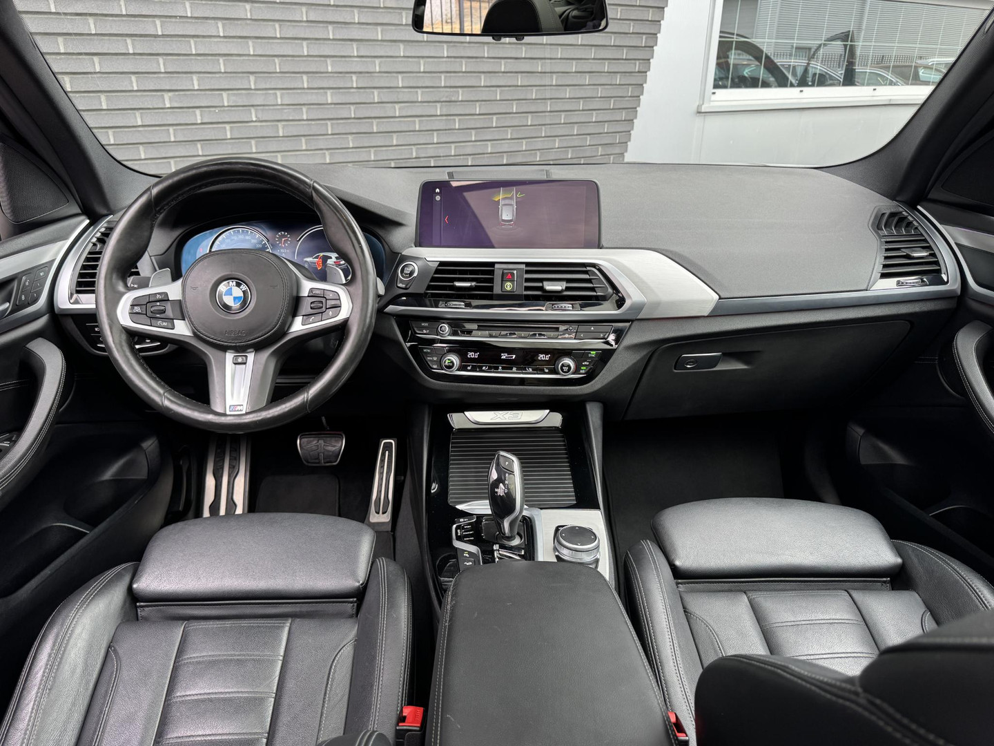 BMW BMW