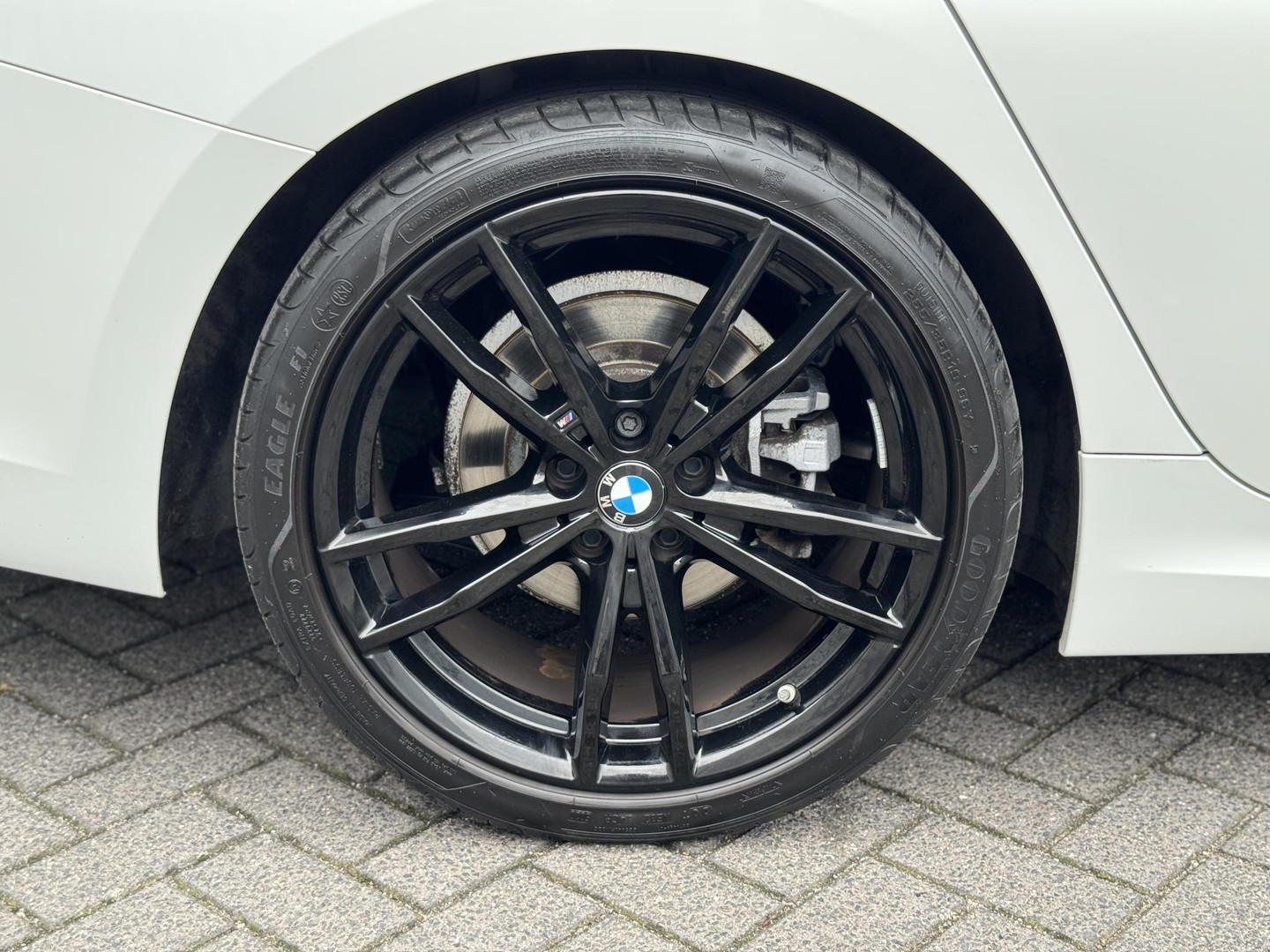 BMW BMW