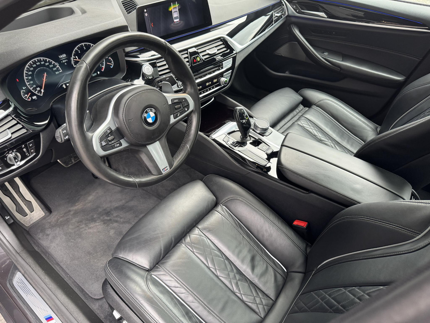 BMW BMW