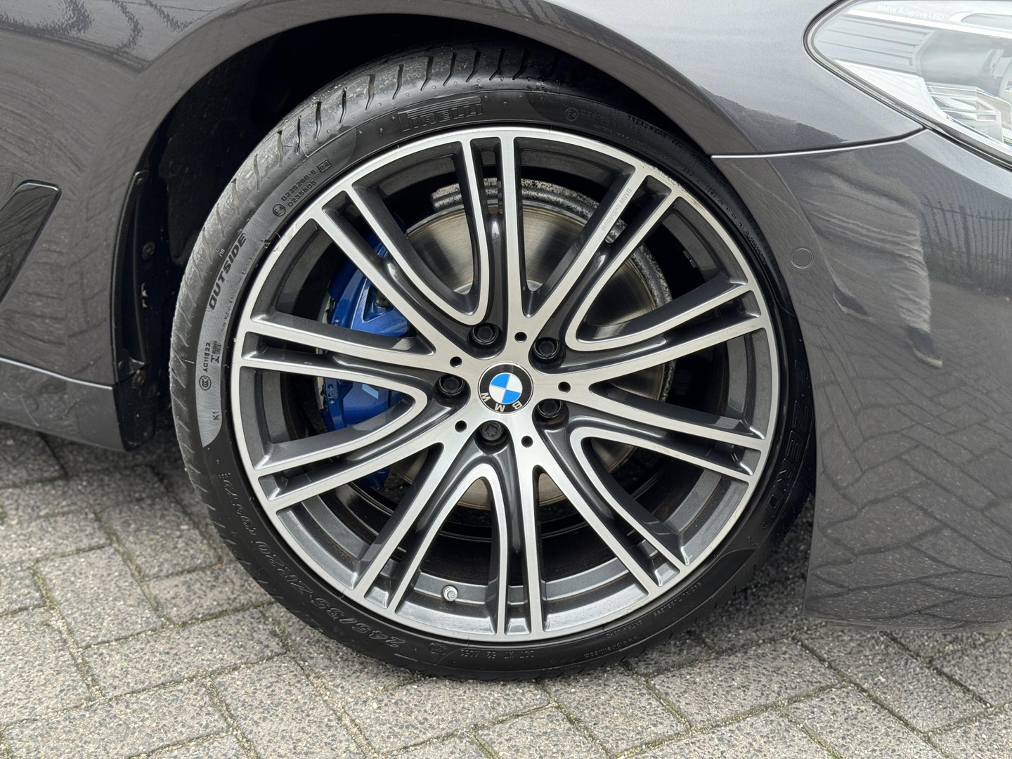 BMW BMW