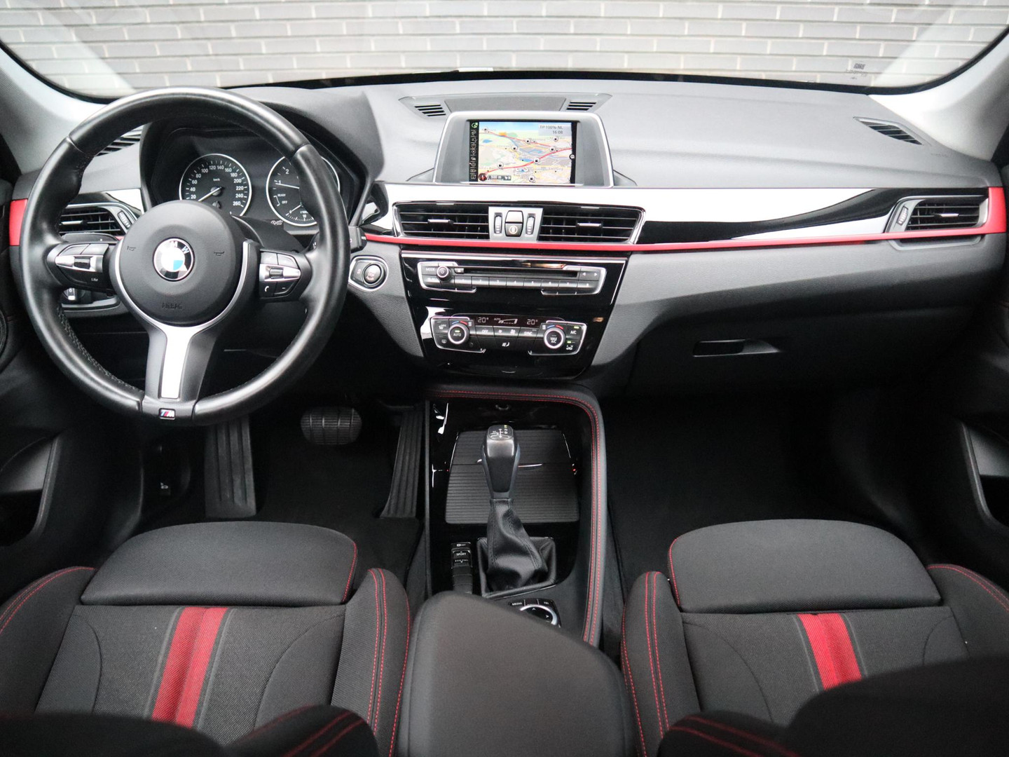 BMW BMW