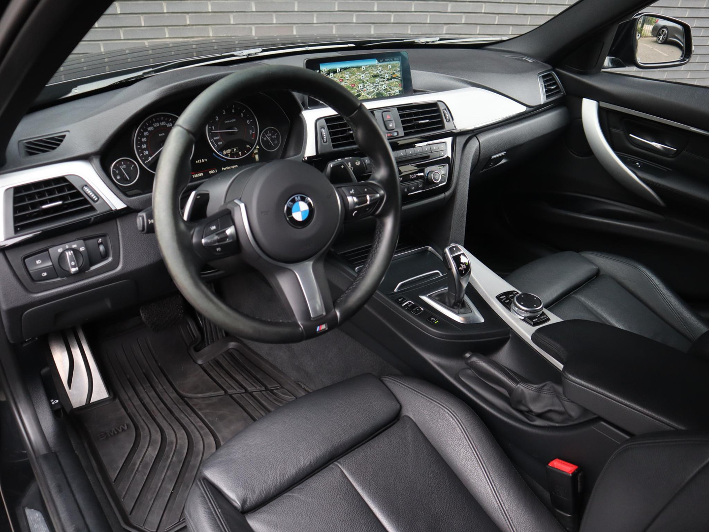 BMW BMW